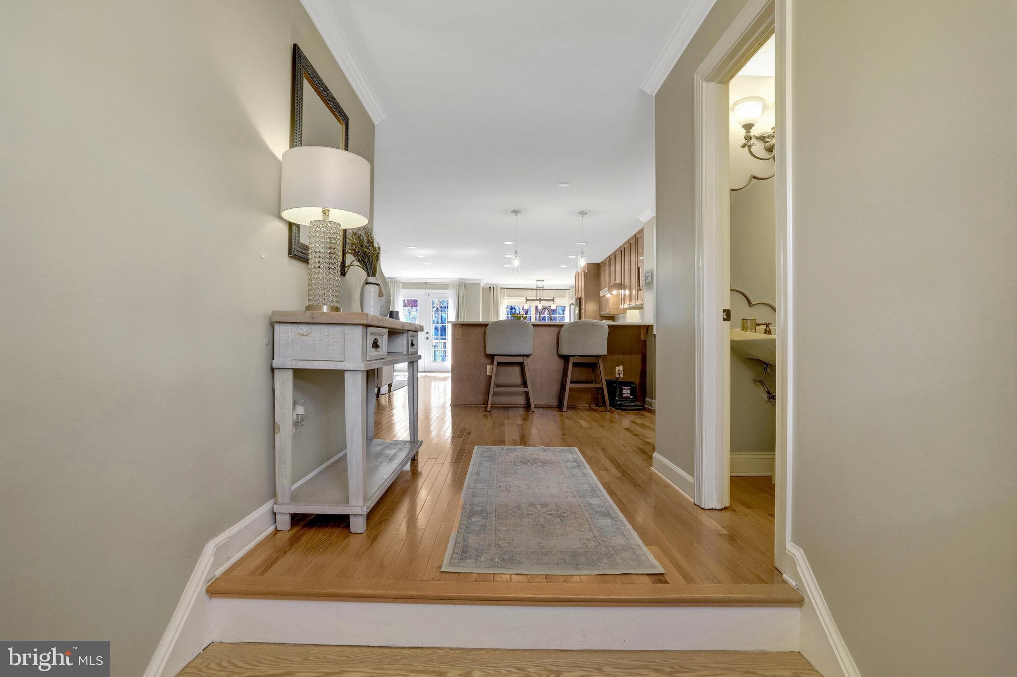 LANDMARK MEWS - Residential