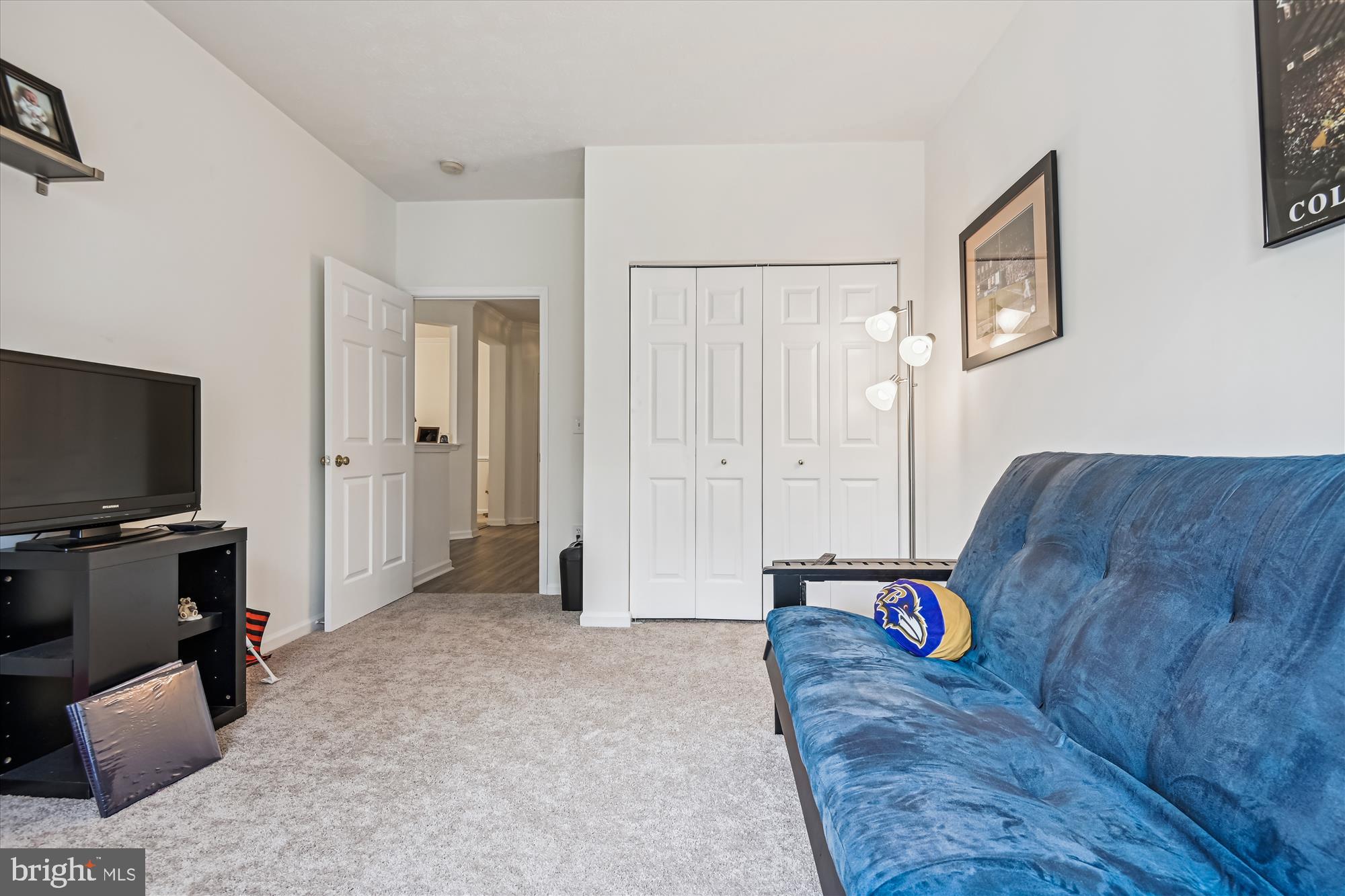 WINDSOR AT PERRY HALL FARMS - Residential