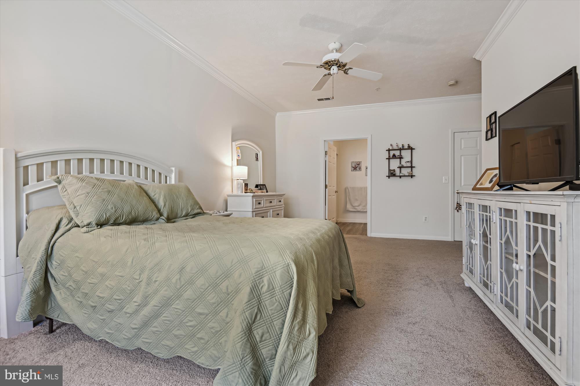 WINDSOR AT PERRY HALL FARMS - Residential