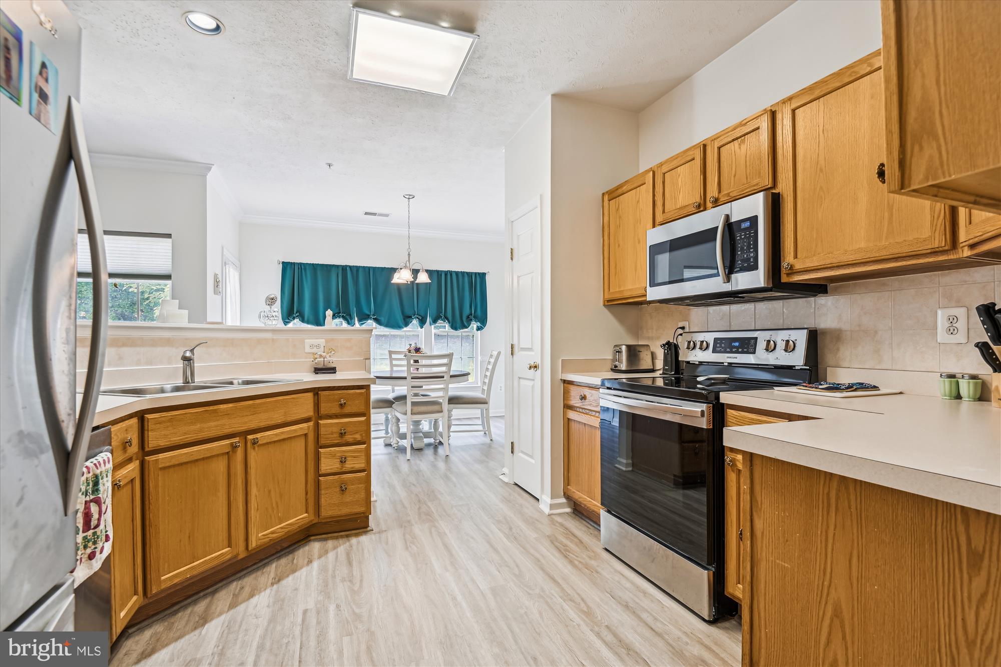 WINDSOR AT PERRY HALL FARMS - Residential