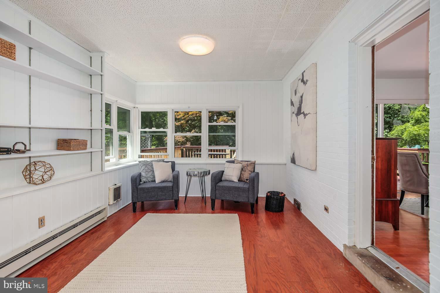 ROLLING ACRES - Residential