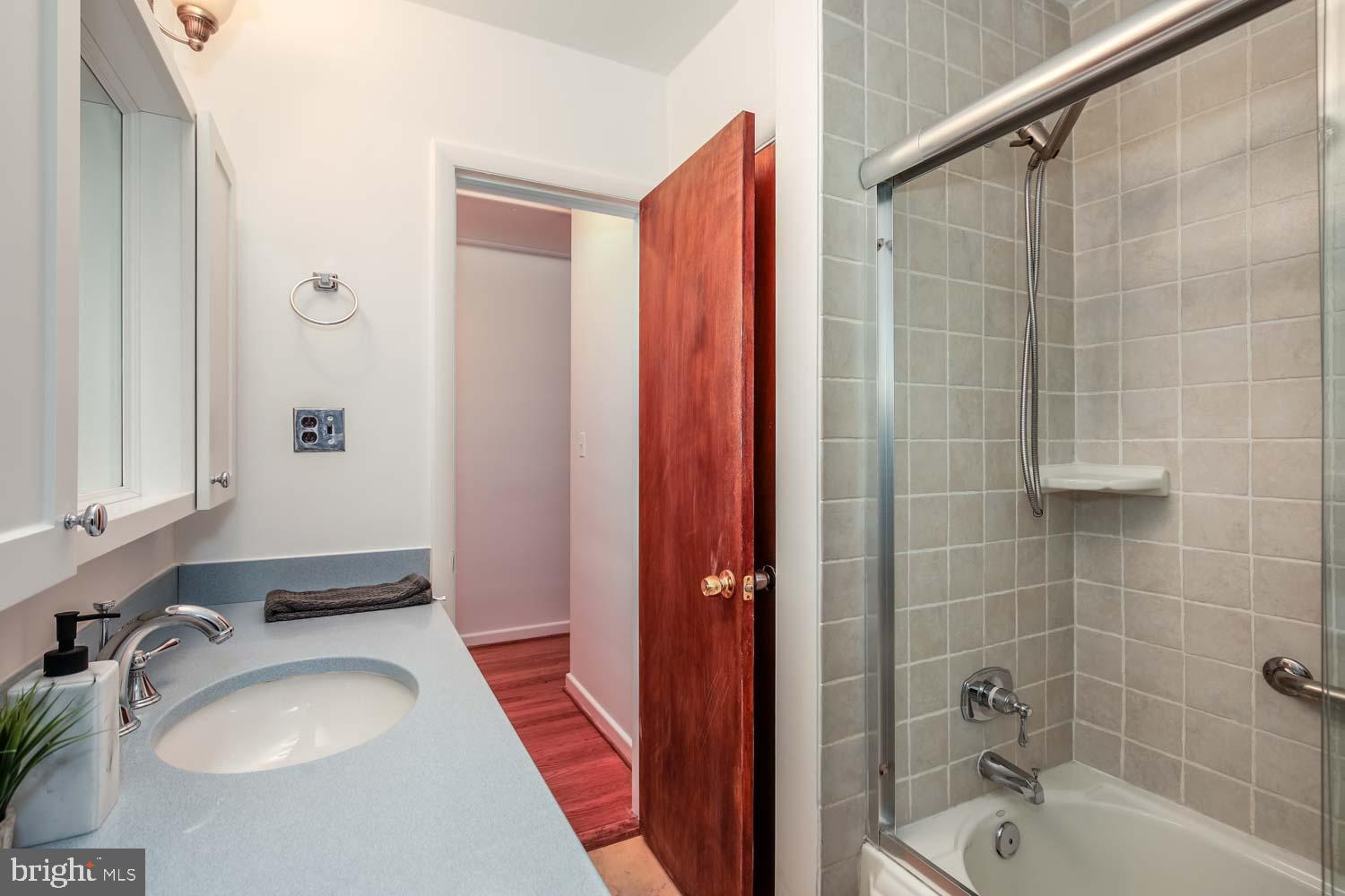 ROLLING ACRES - Residential