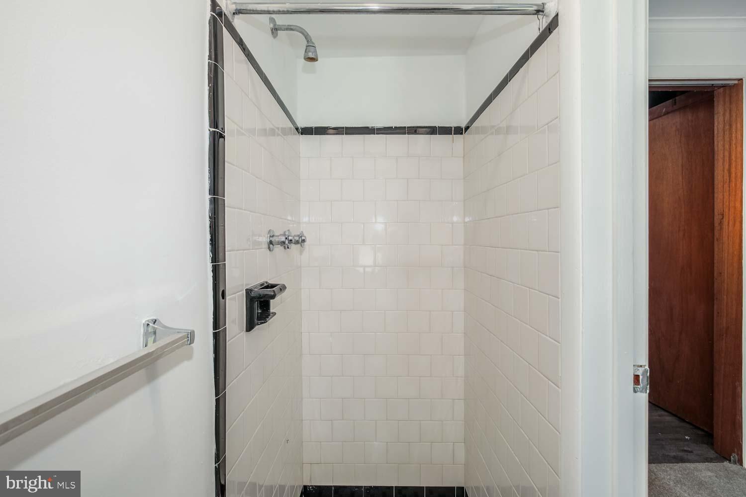 ROLLING ACRES - Residential