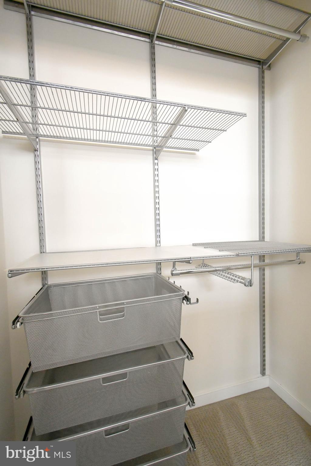 MOSAIC AT MERRIFIELD - Residential