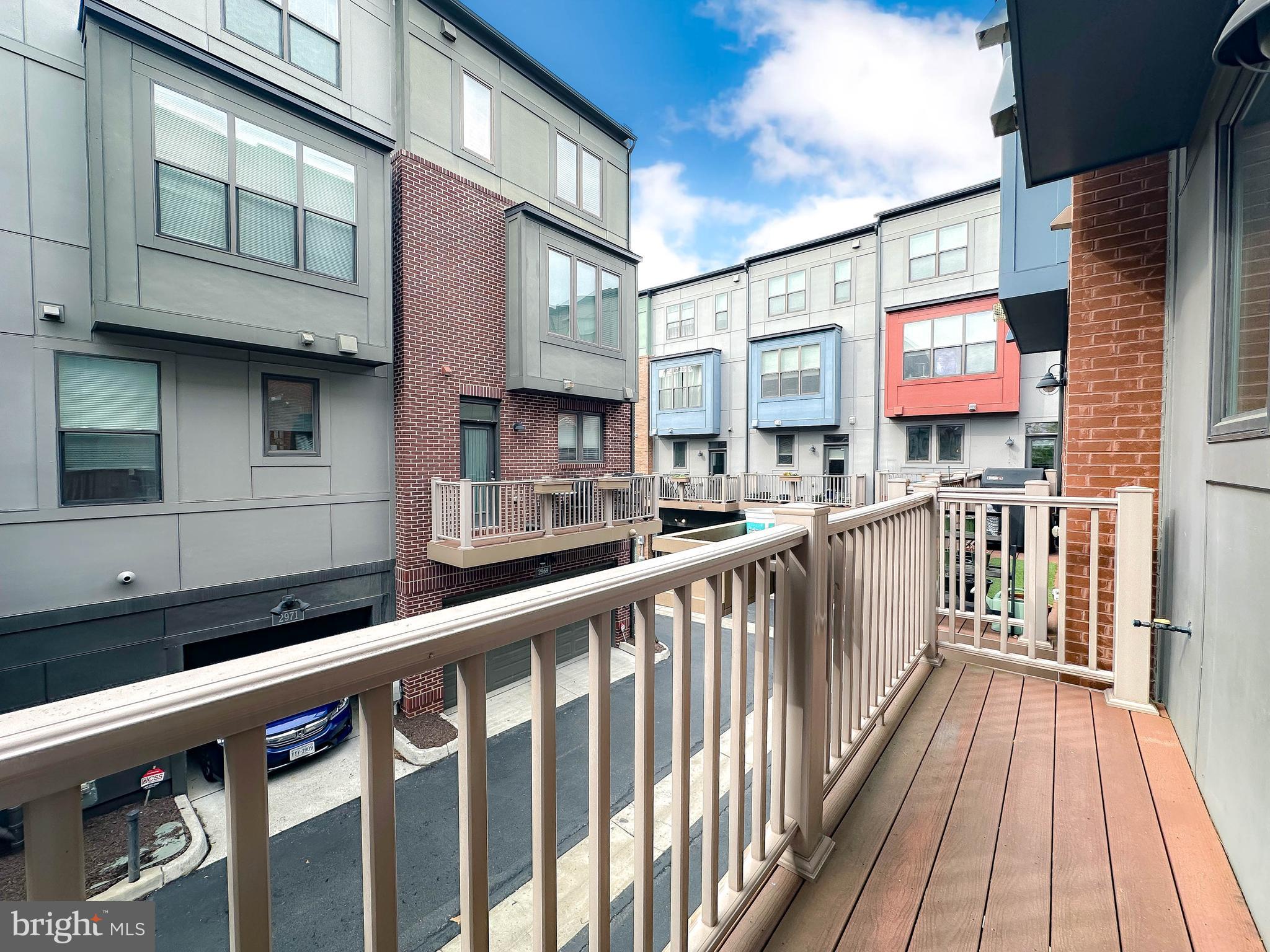 MOSAIC AT MERRIFIELD - Residential