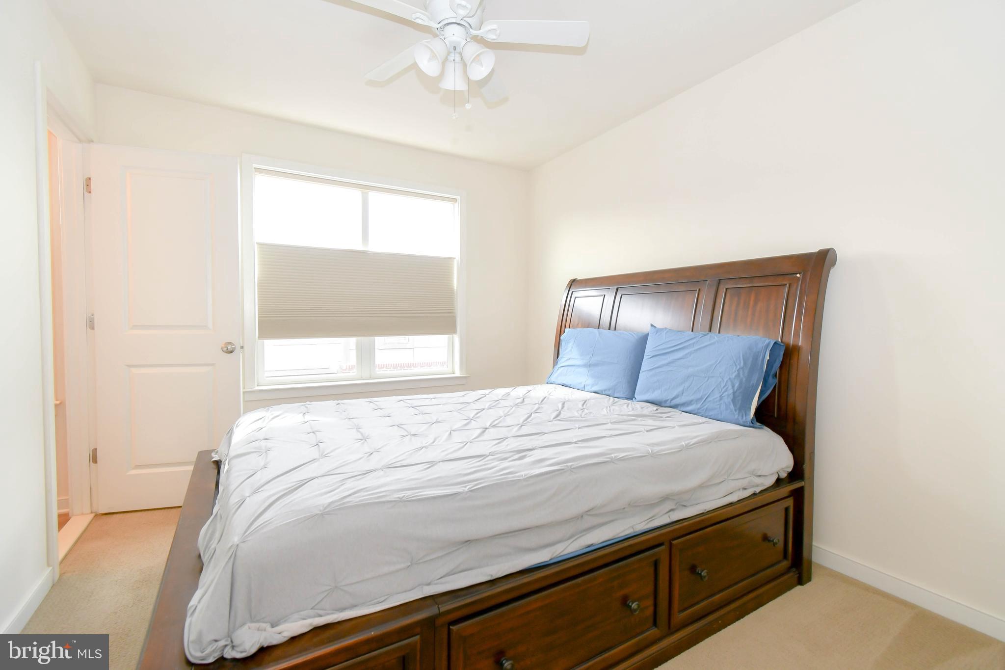 MOSAIC AT MERRIFIELD - Residential