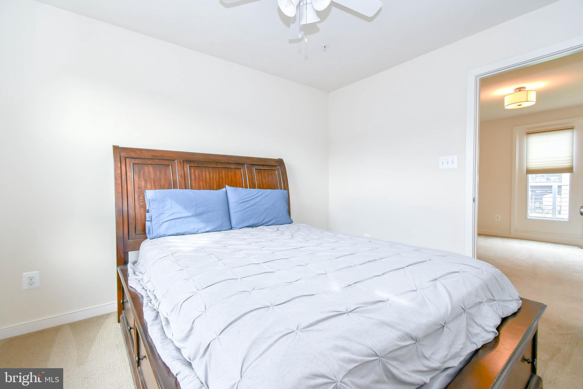 MOSAIC AT MERRIFIELD - Residential