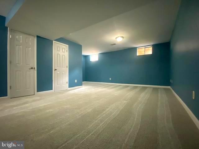 LAUREL RIDGE - Residential