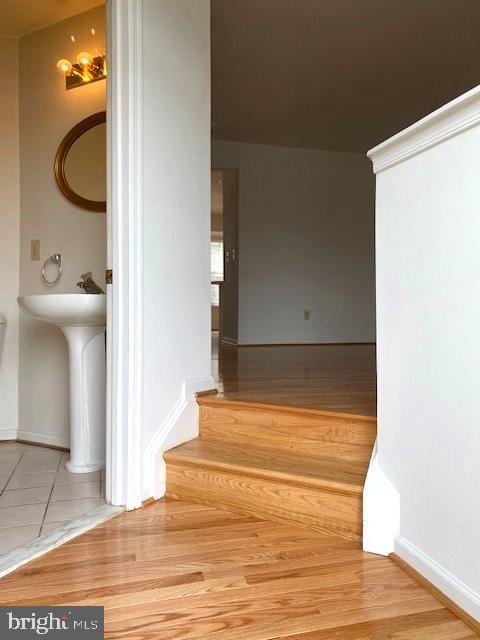 LAUREL RIDGE - Residential