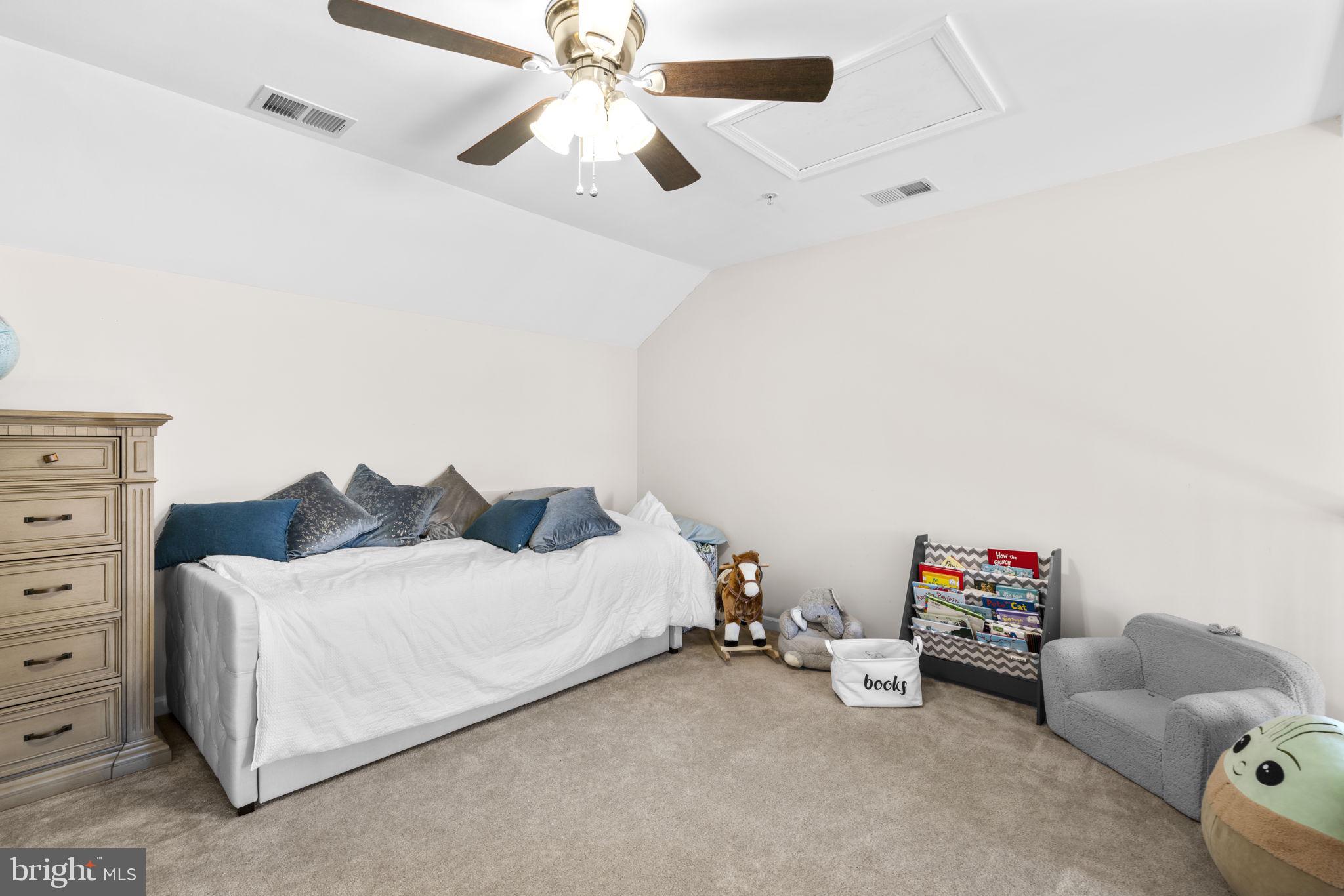 DORSEY CROSSING - Residential