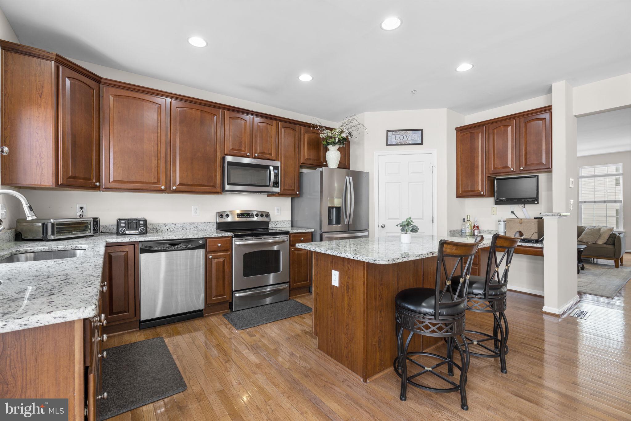 DORSEY CROSSING - Residential