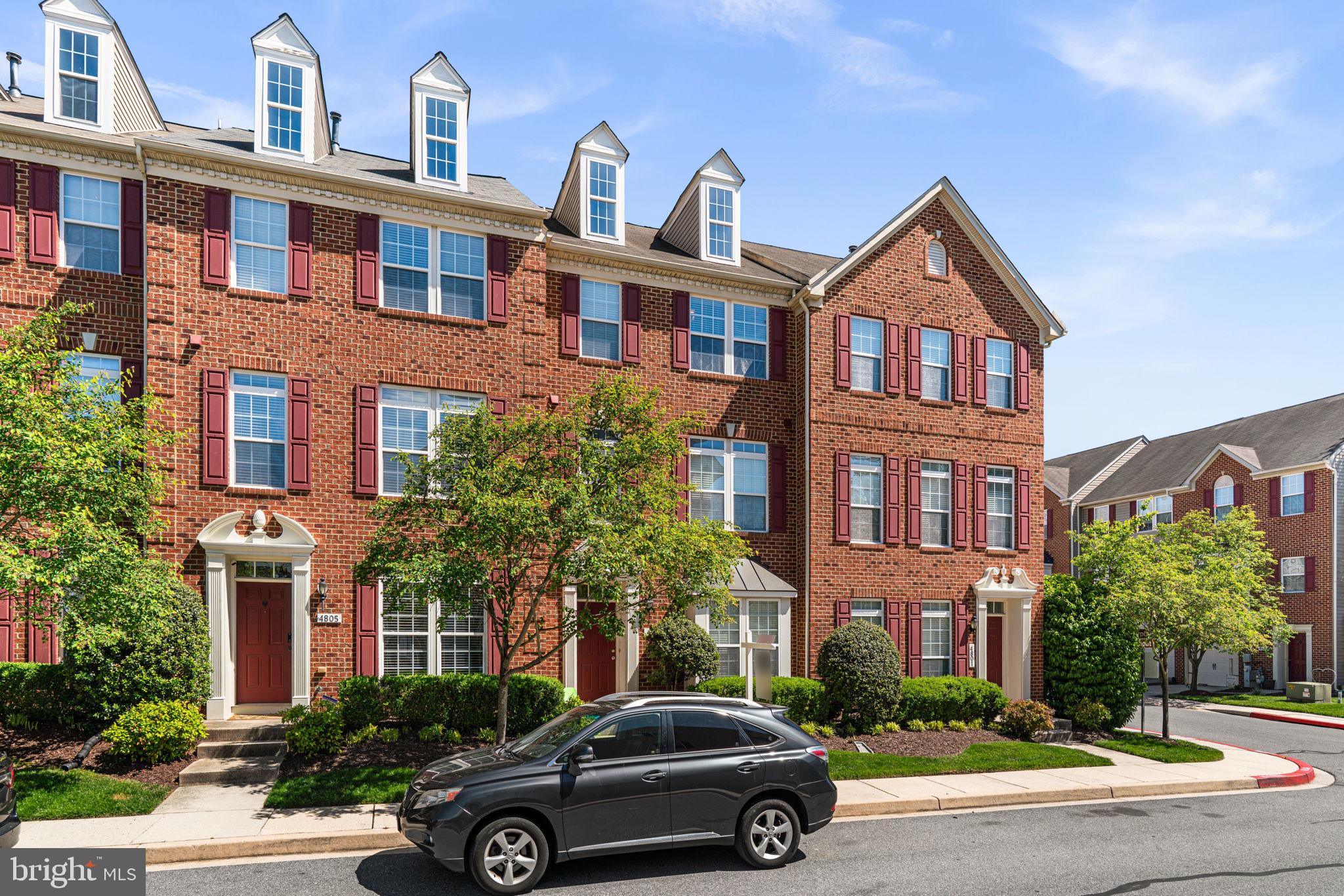 DORSEY CROSSING - Residential
