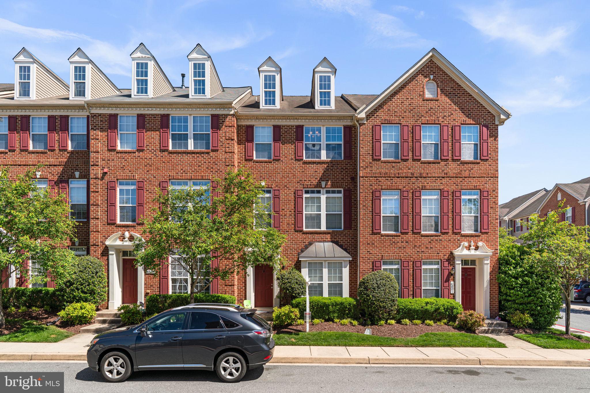 DORSEY CROSSING - Residential