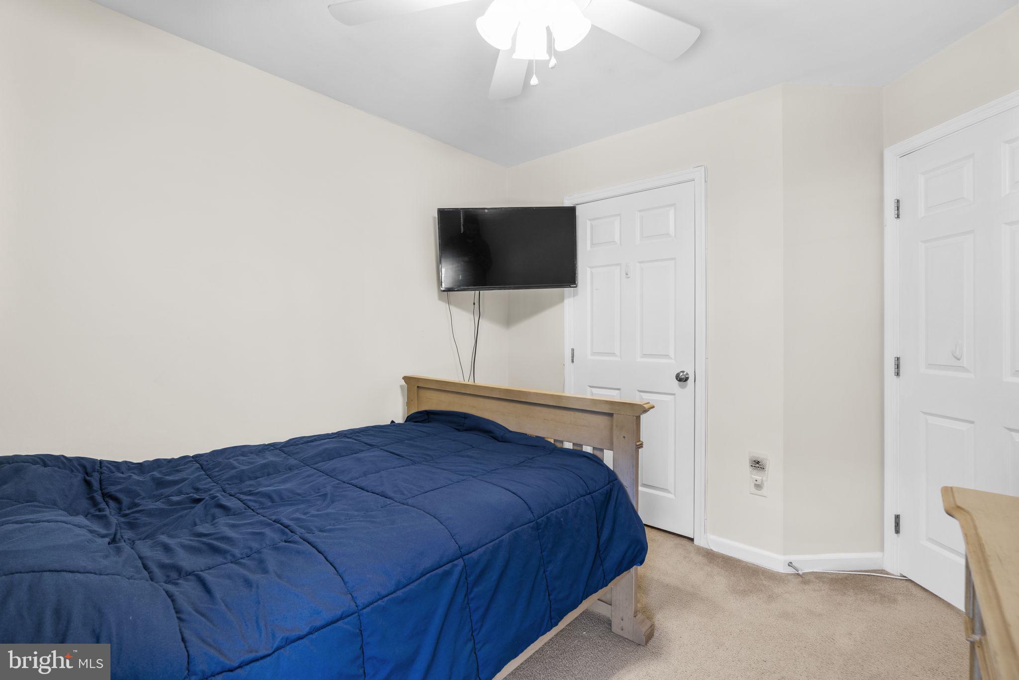 DORSEY CROSSING - Residential