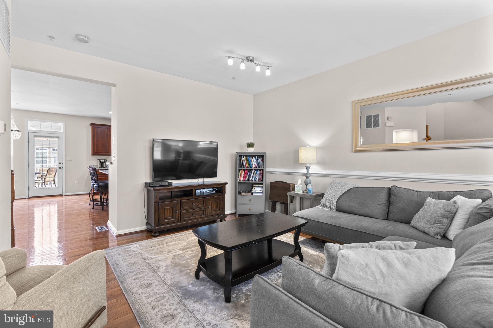 DORSEY CROSSING - Residential