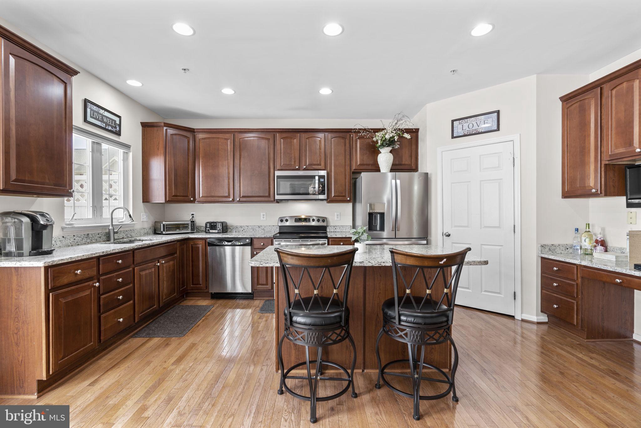 DORSEY CROSSING - Residential