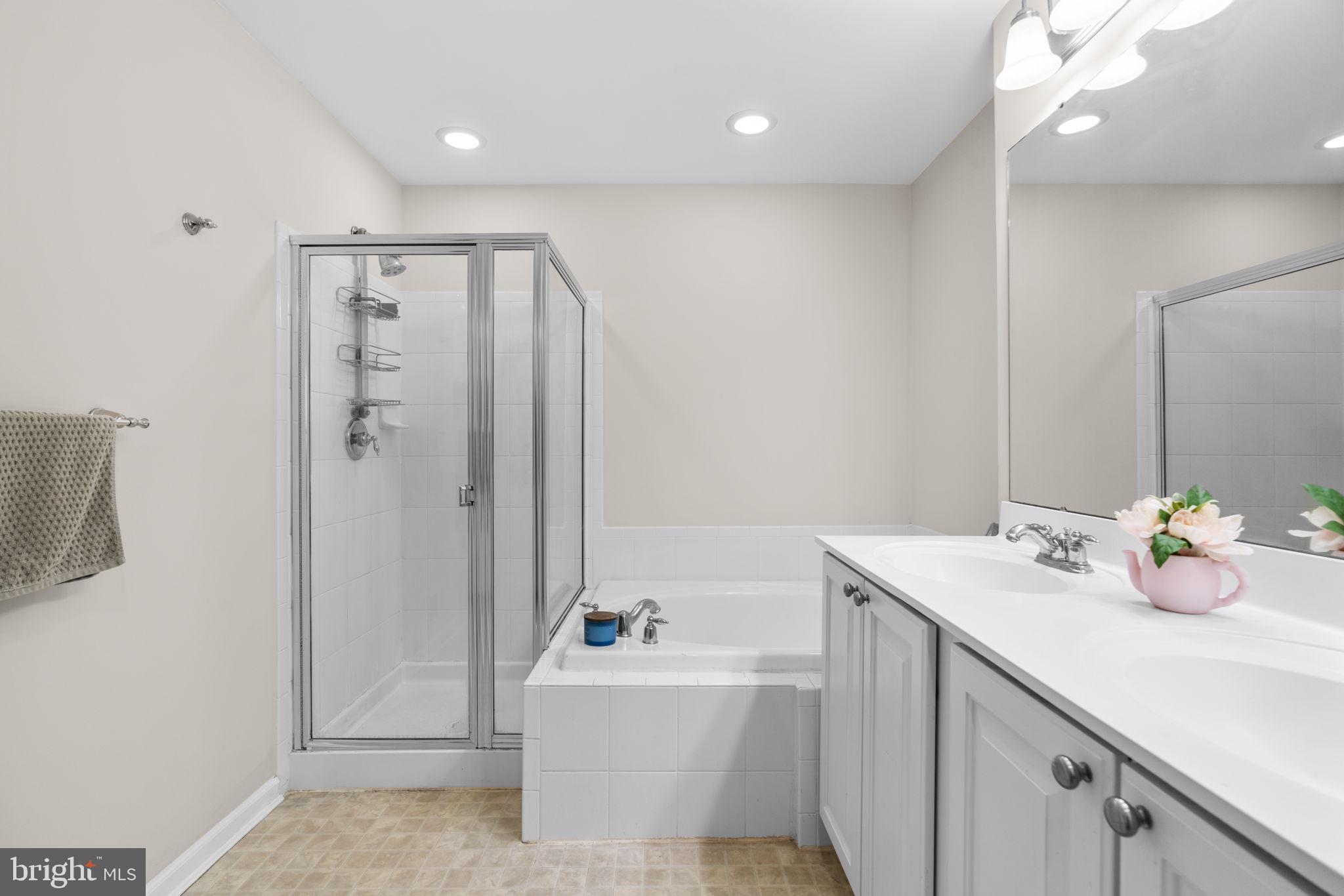 DORSEY CROSSING - Residential