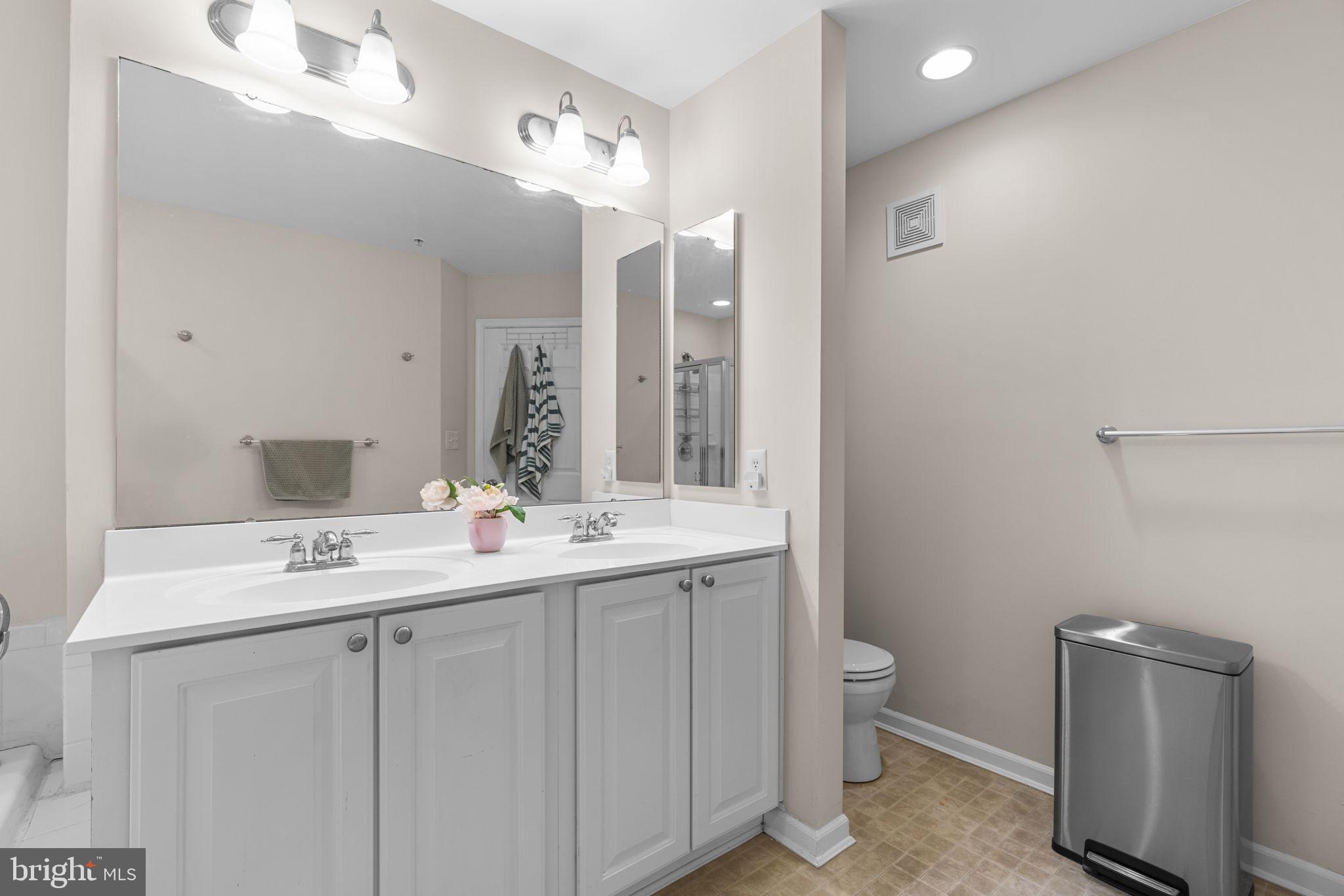 DORSEY CROSSING - Residential