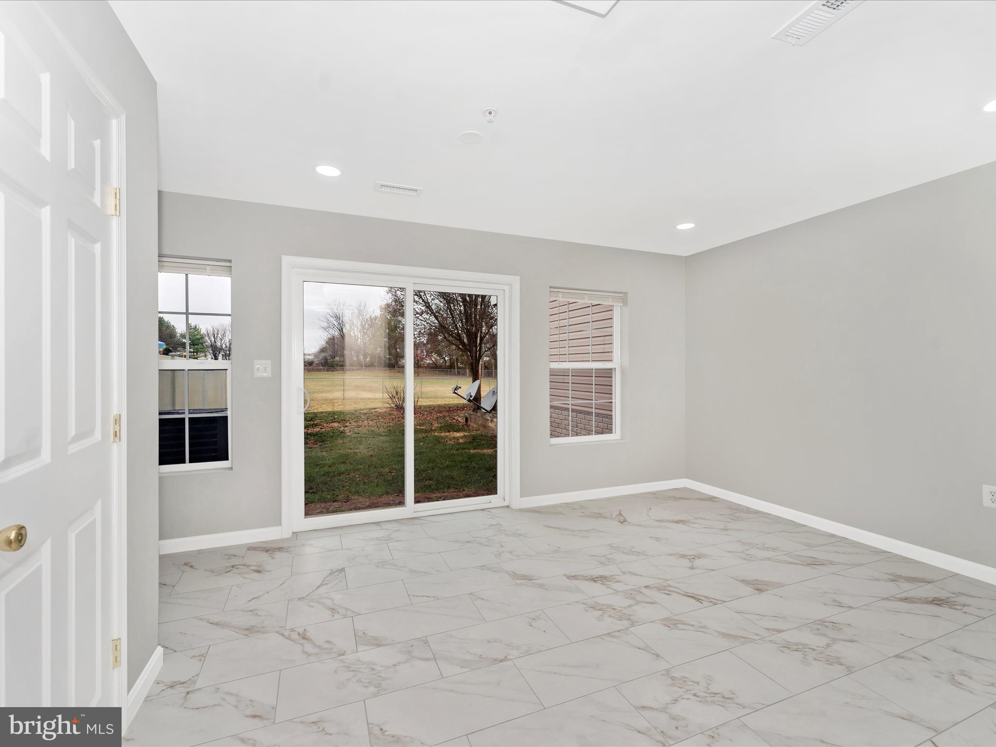 PARK OVERLOOK TOWNHOMES - Residential