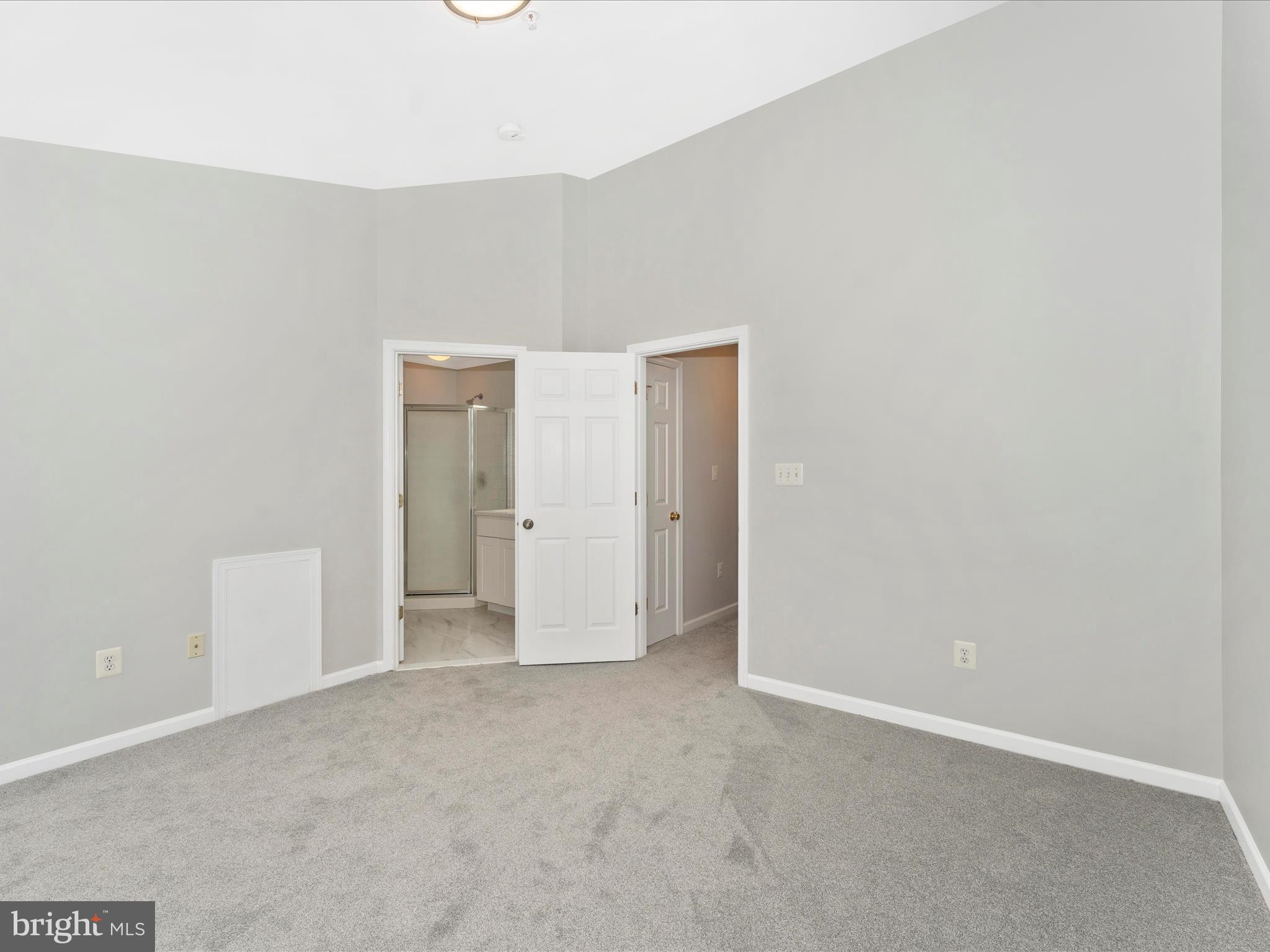 PARK OVERLOOK TOWNHOMES - Residential