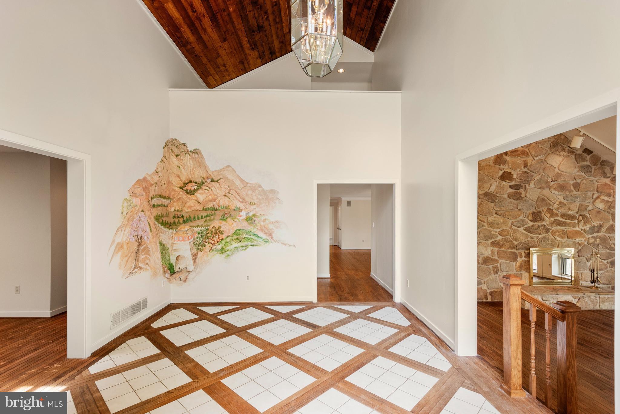 1038 HERSHEY MILL RD