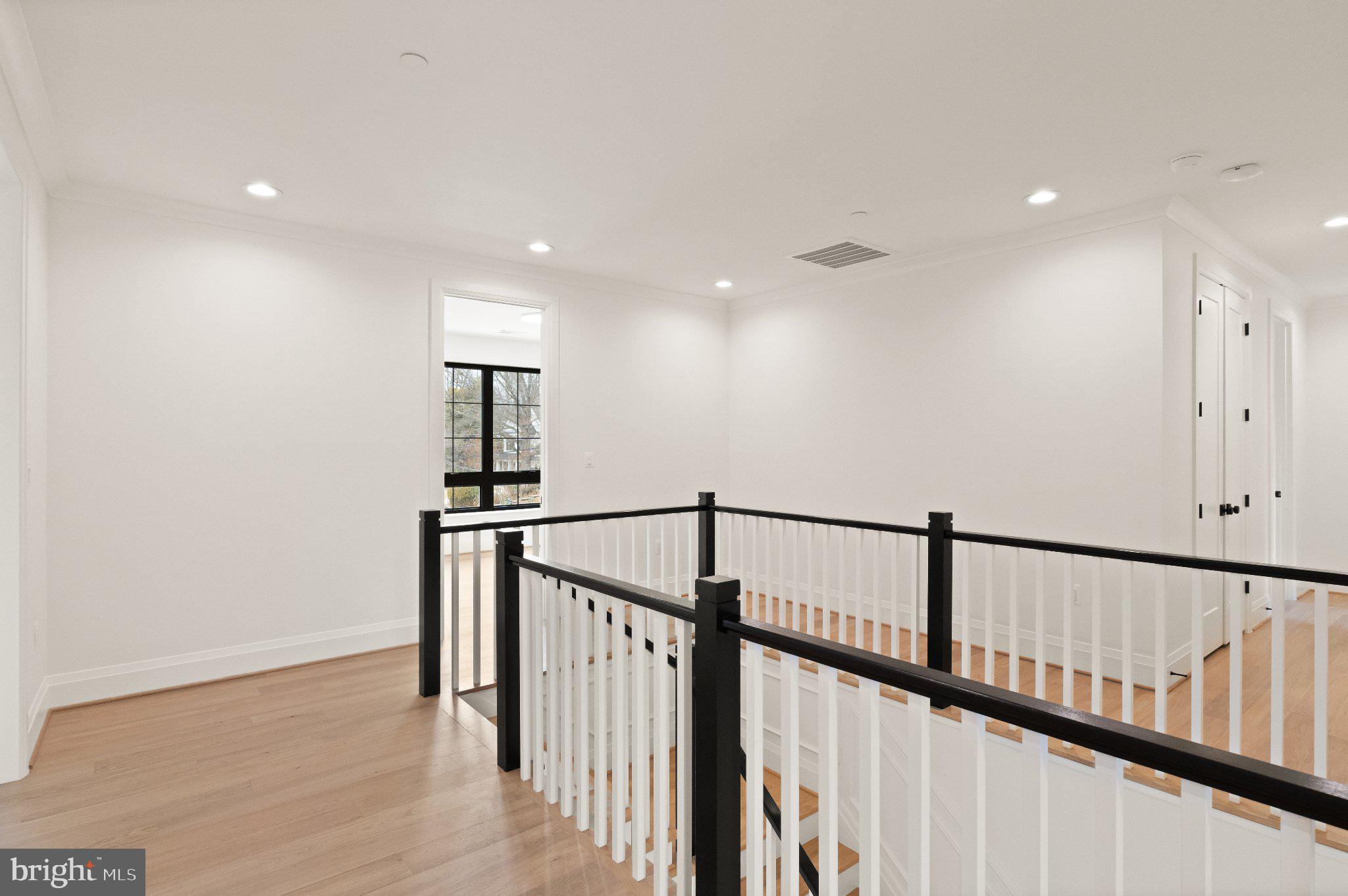 BRADLEY PARK - Residential