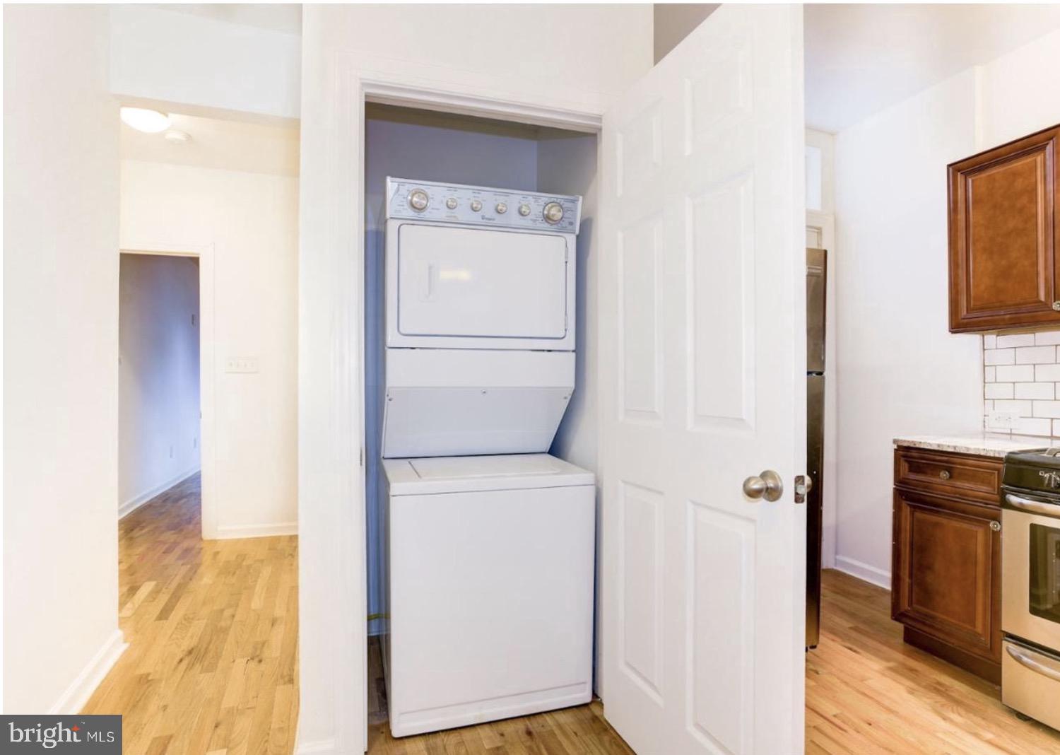 NORRIS SQUARE - Residential Lease