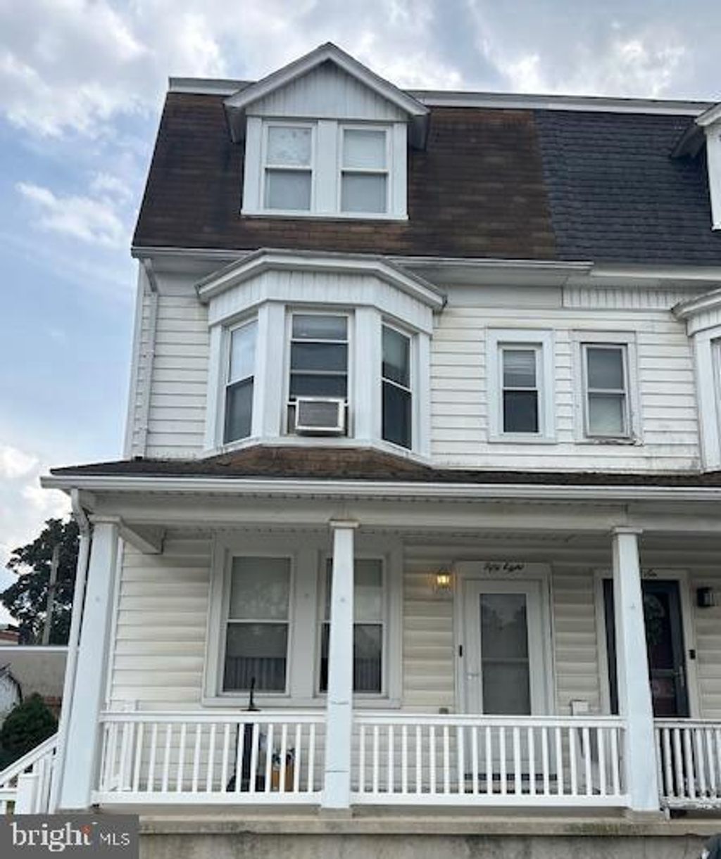 Photo of 58 E Railroad Street, SPRING GROVE, PA 17362 (MLS # PAYK2090090)