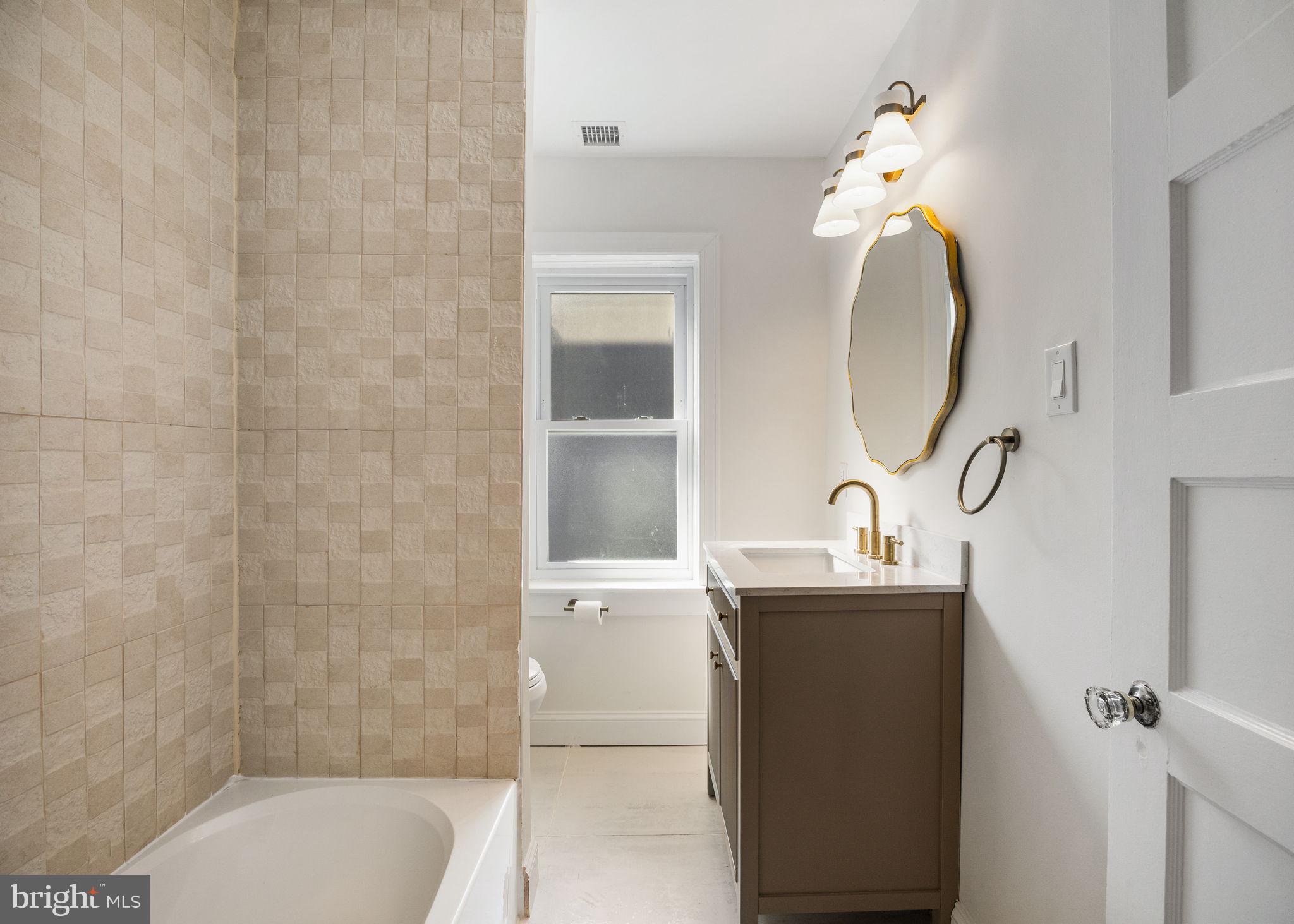 BROOKLINE - Residential