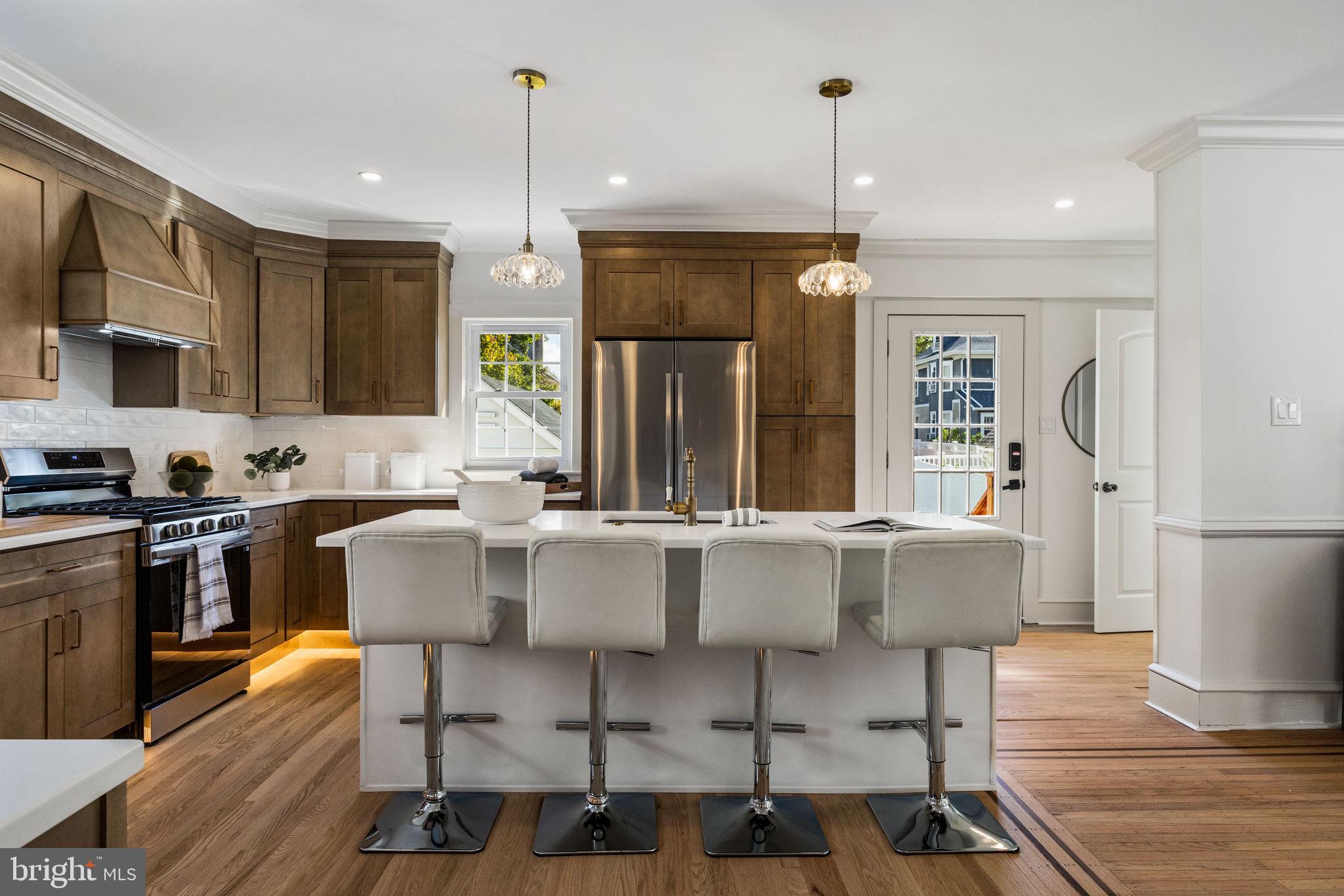 BROOKLINE - Residential