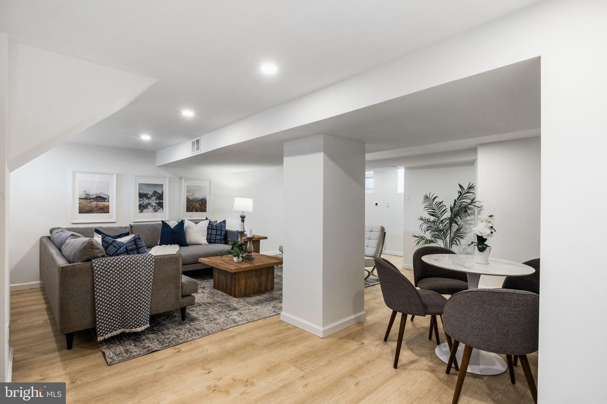 BROOKLINE - Residential