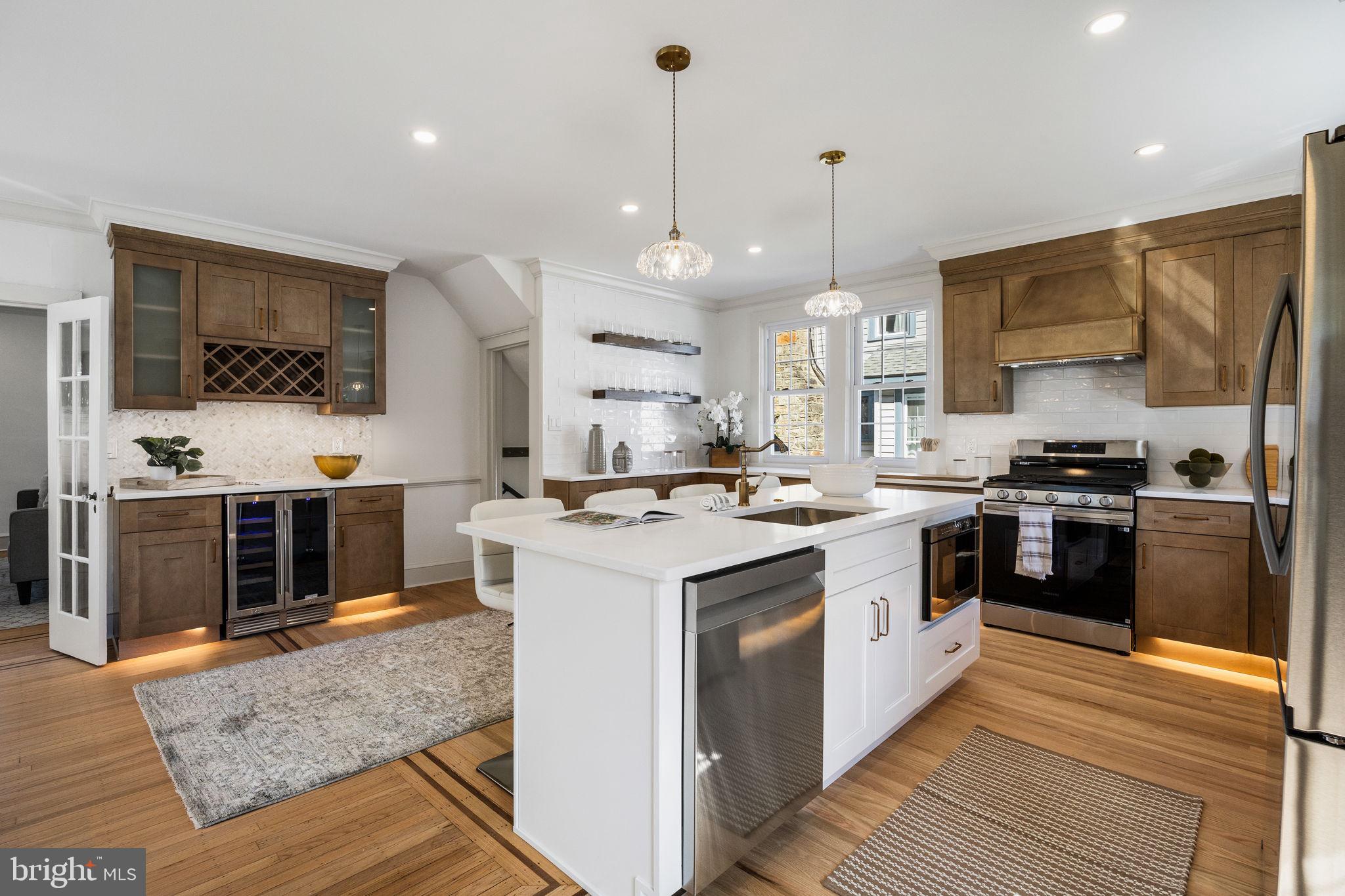 BROOKLINE - Residential