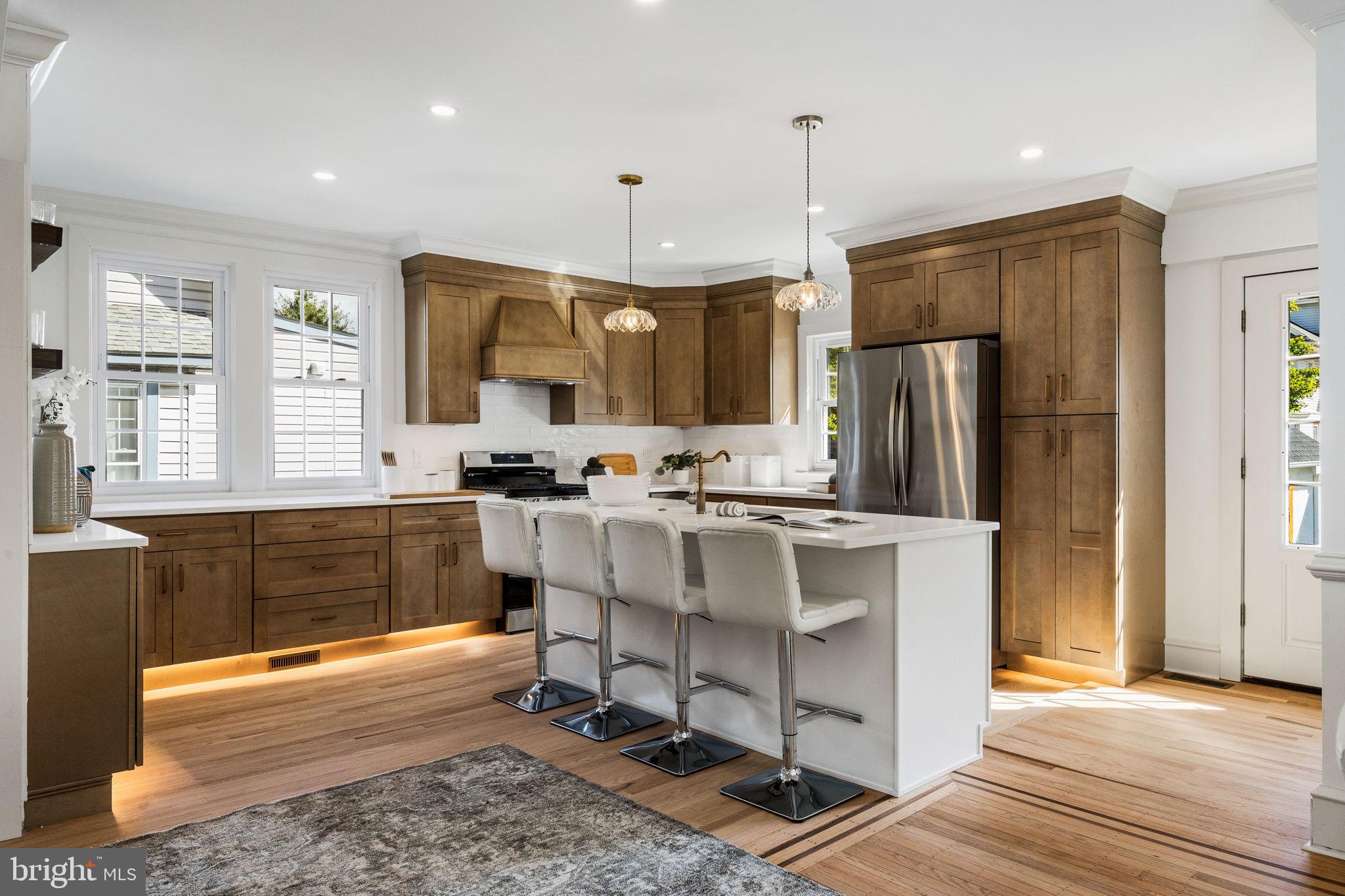 BROOKLINE - Residential