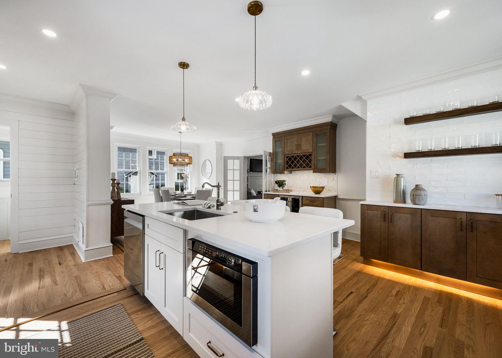 BROOKLINE - Residential