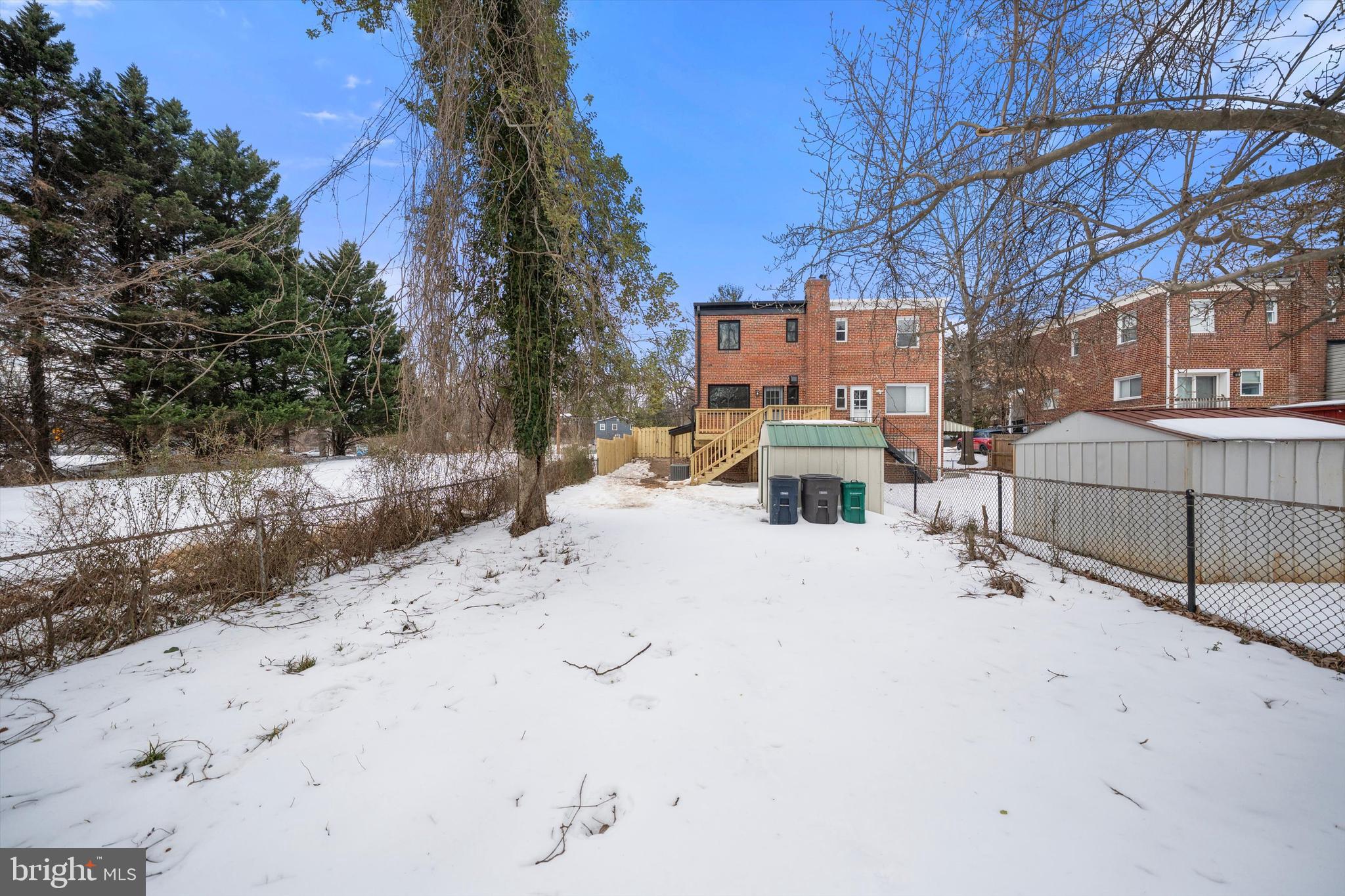 HYATTSVILLE - Residential