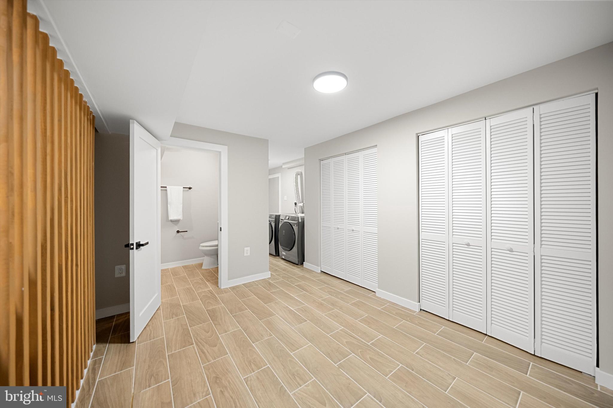 HYATTSVILLE - Residential