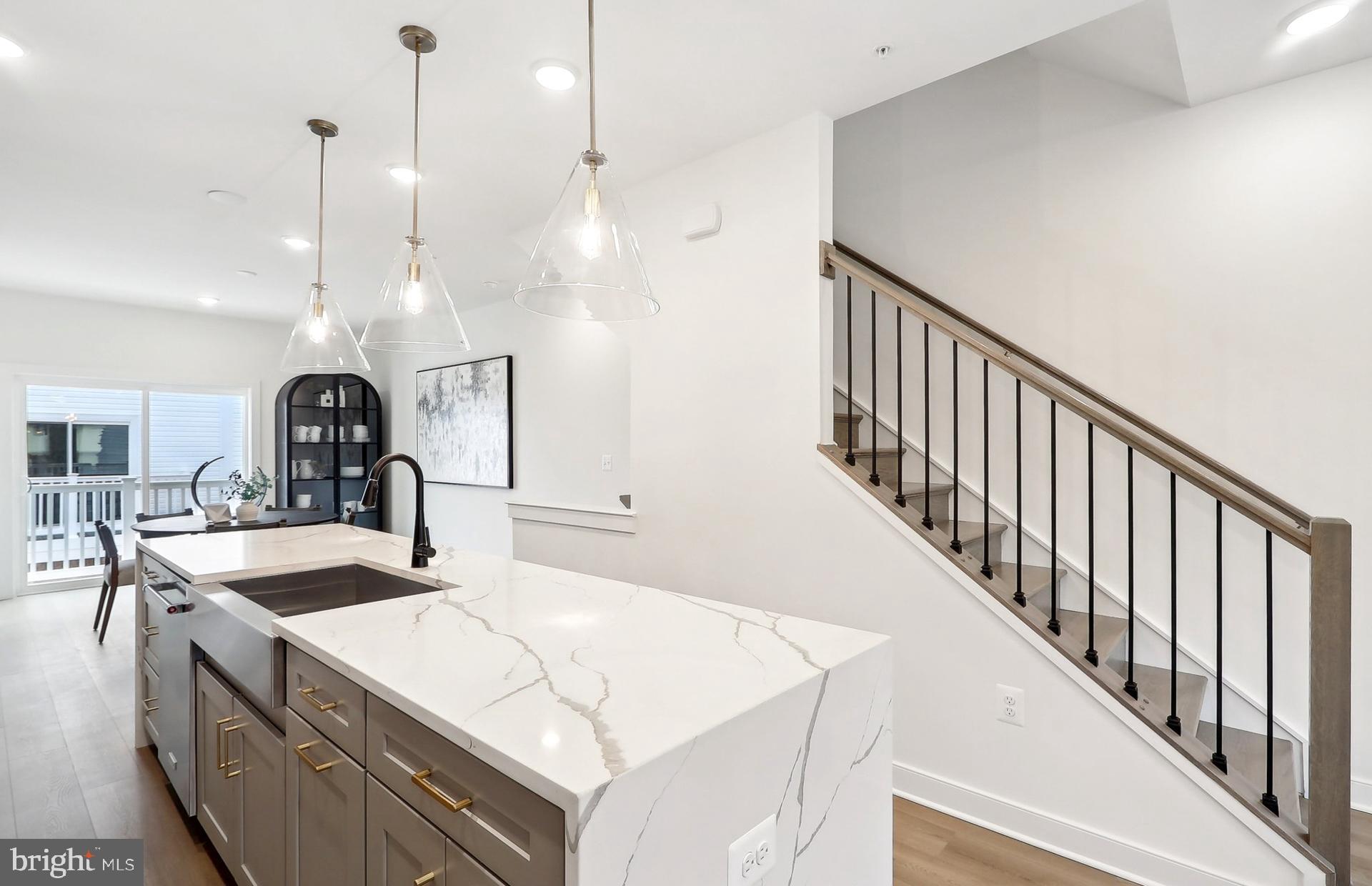 FARMSTEAD DISTRICT - Residential