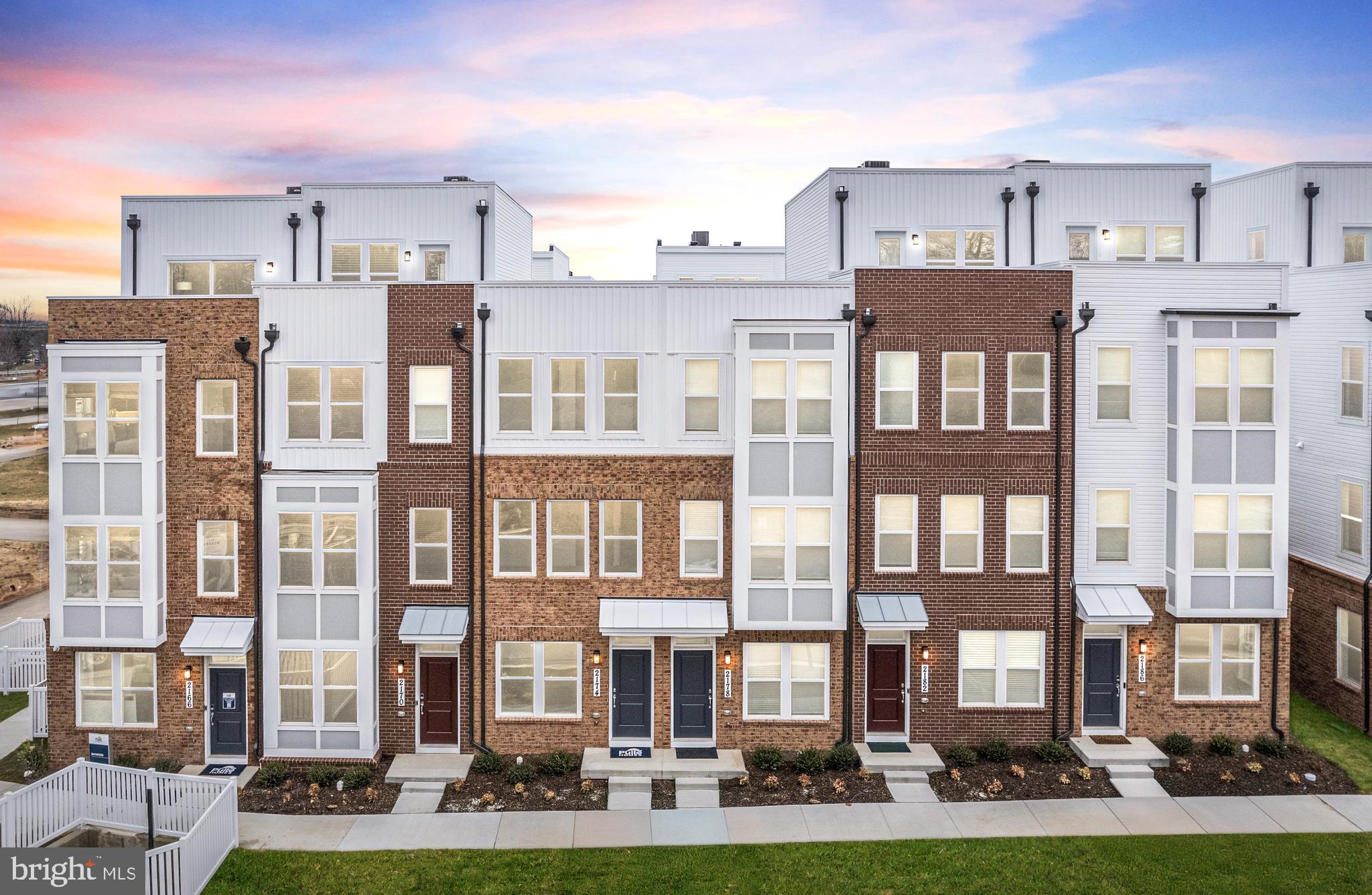 FARMSTEAD DISTRICT - Residential