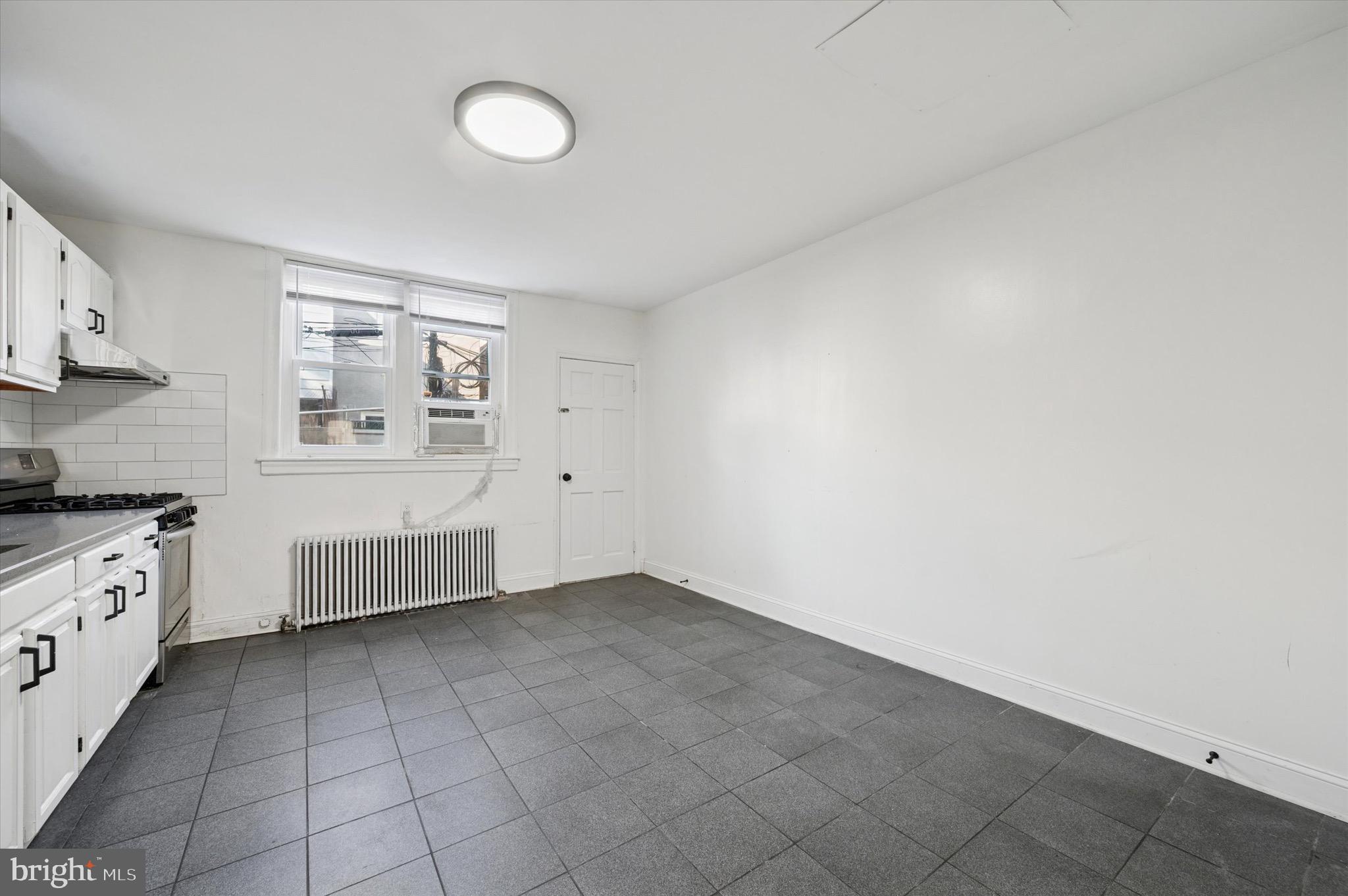 EAST PASSYUNK CROSSING - Residential