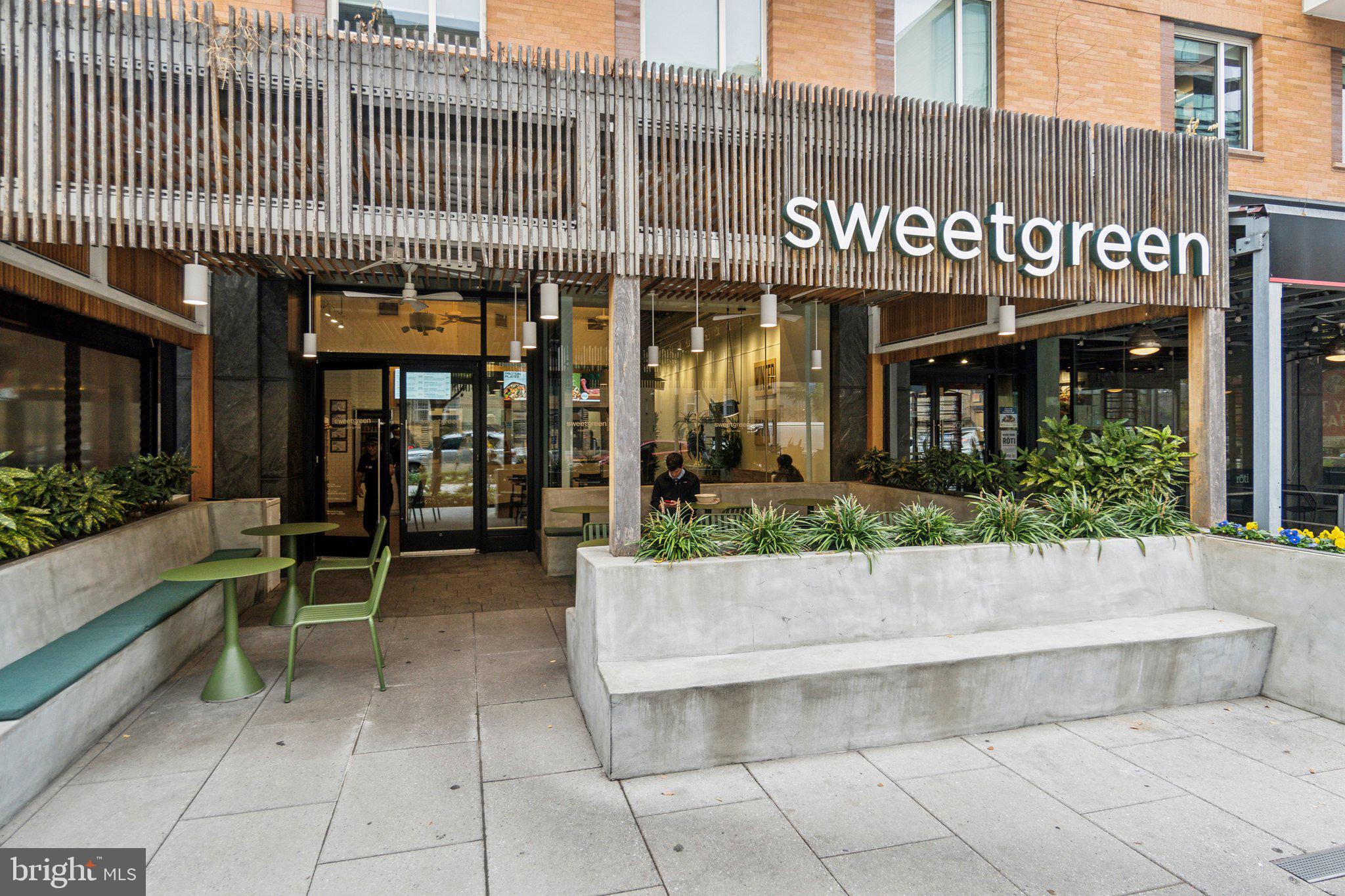 FOGGY BOTTOM - Residential