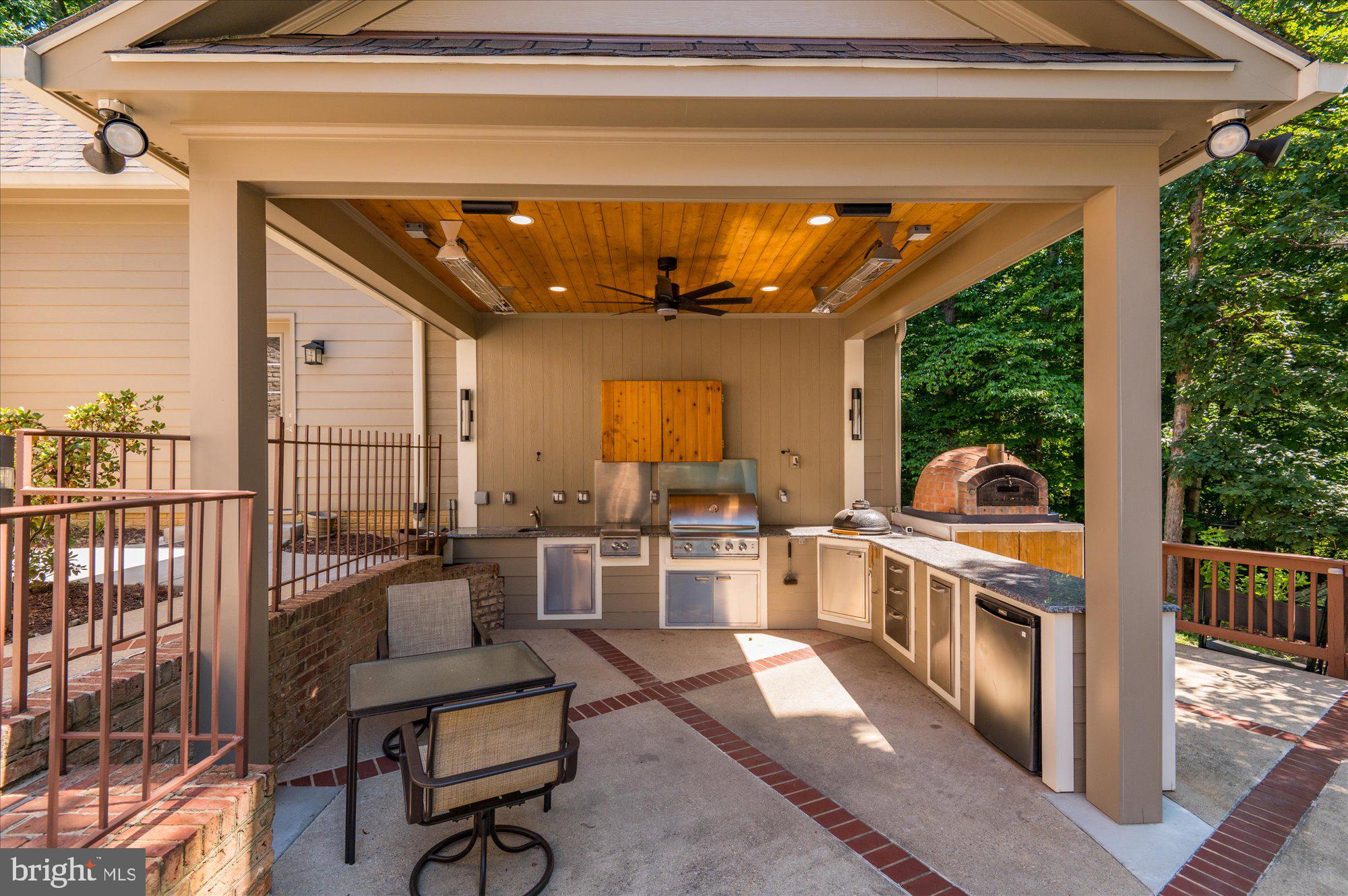 CAMOTOP - Residential