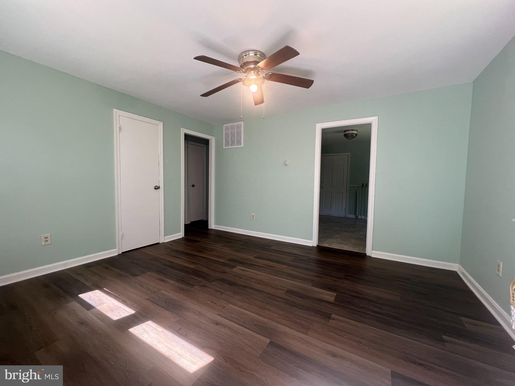 3520 LOREN DRIVE