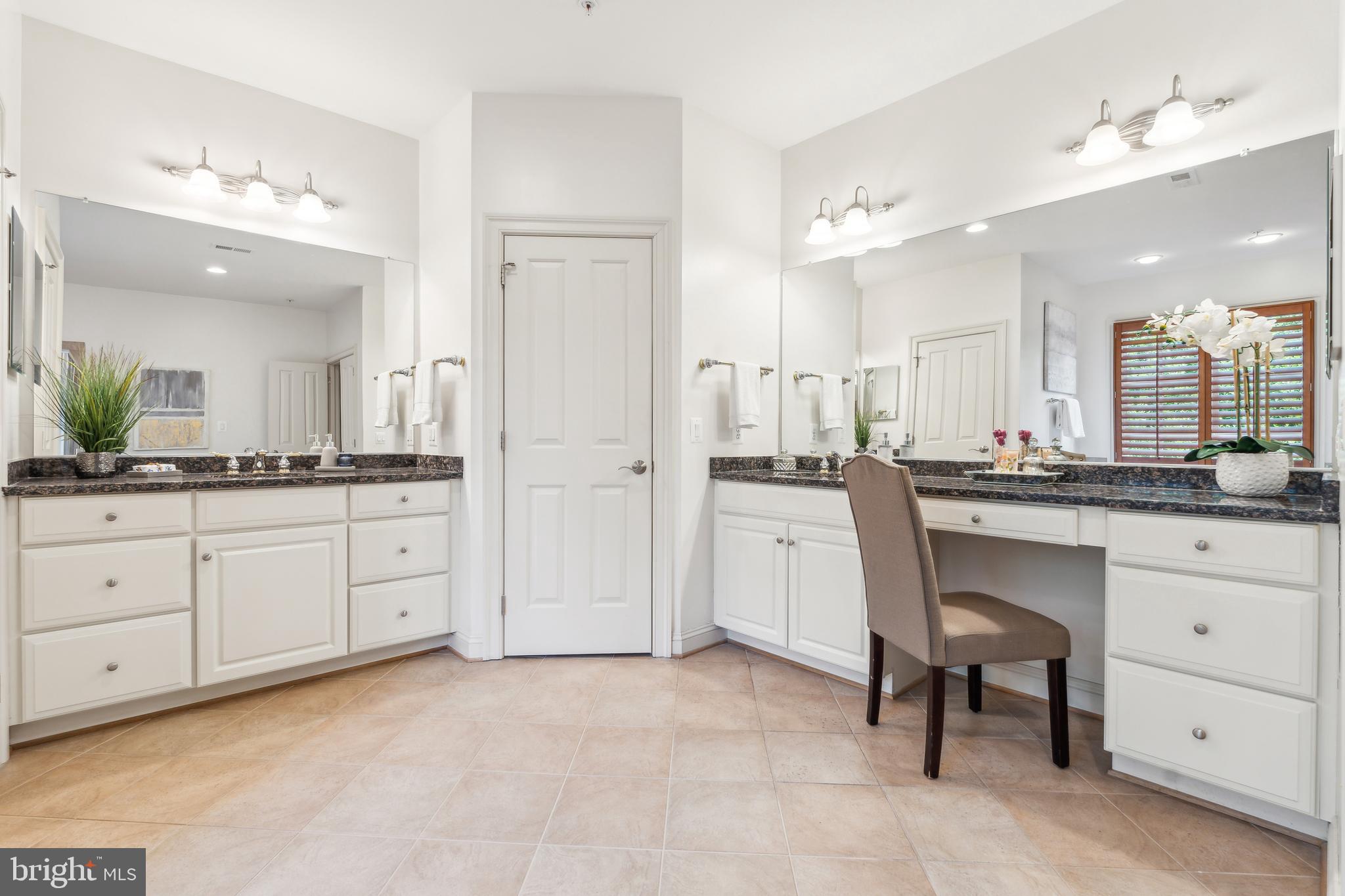 OAKS AT NORTH BETHESDA - Residential