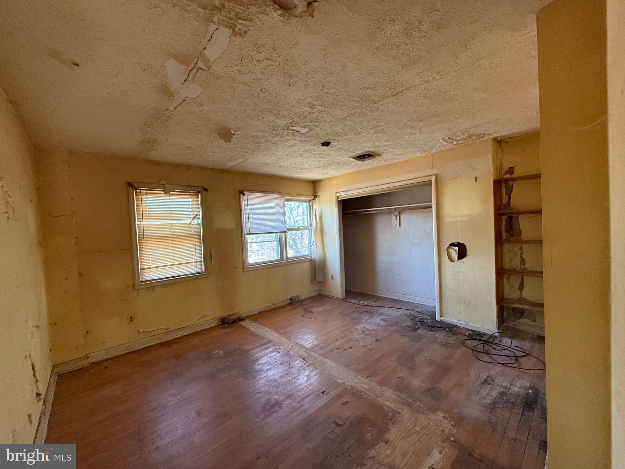 LOCH RAVEN HEIGHTS - Residential