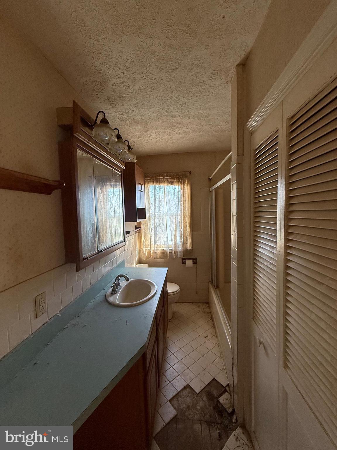 LOCH RAVEN HEIGHTS - Residential