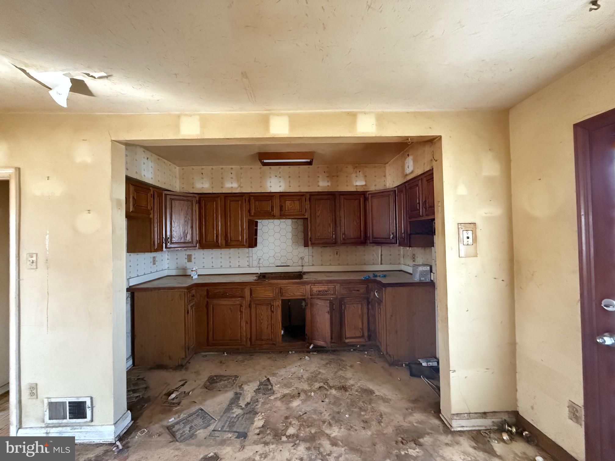 LOCH RAVEN HEIGHTS - Residential