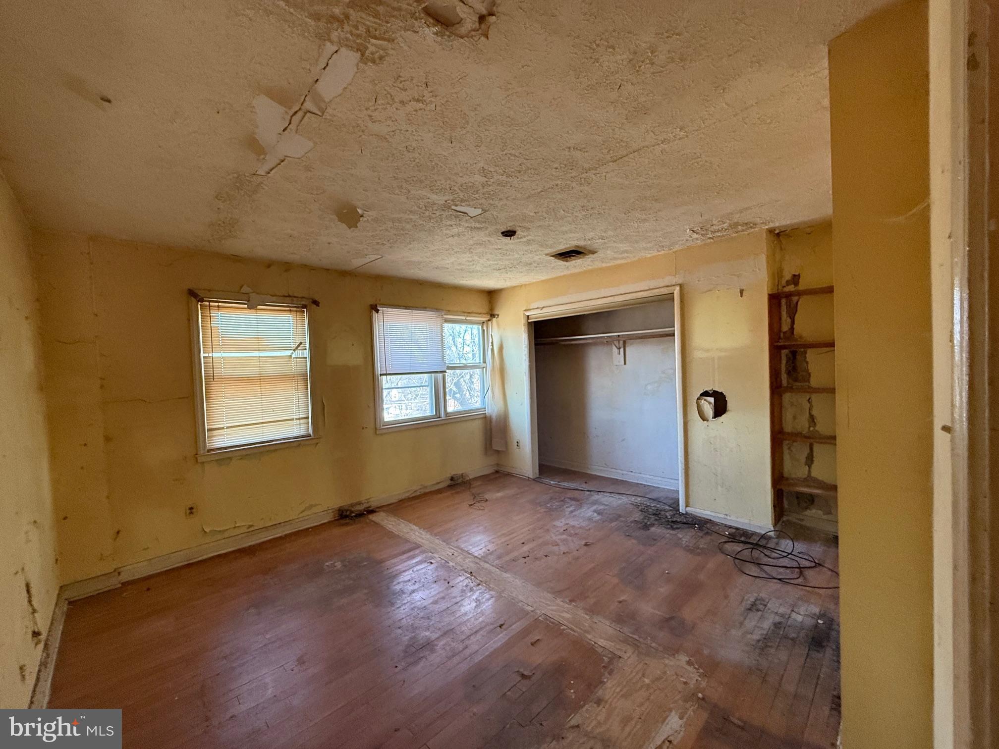 LOCH RAVEN HEIGHTS - Residential