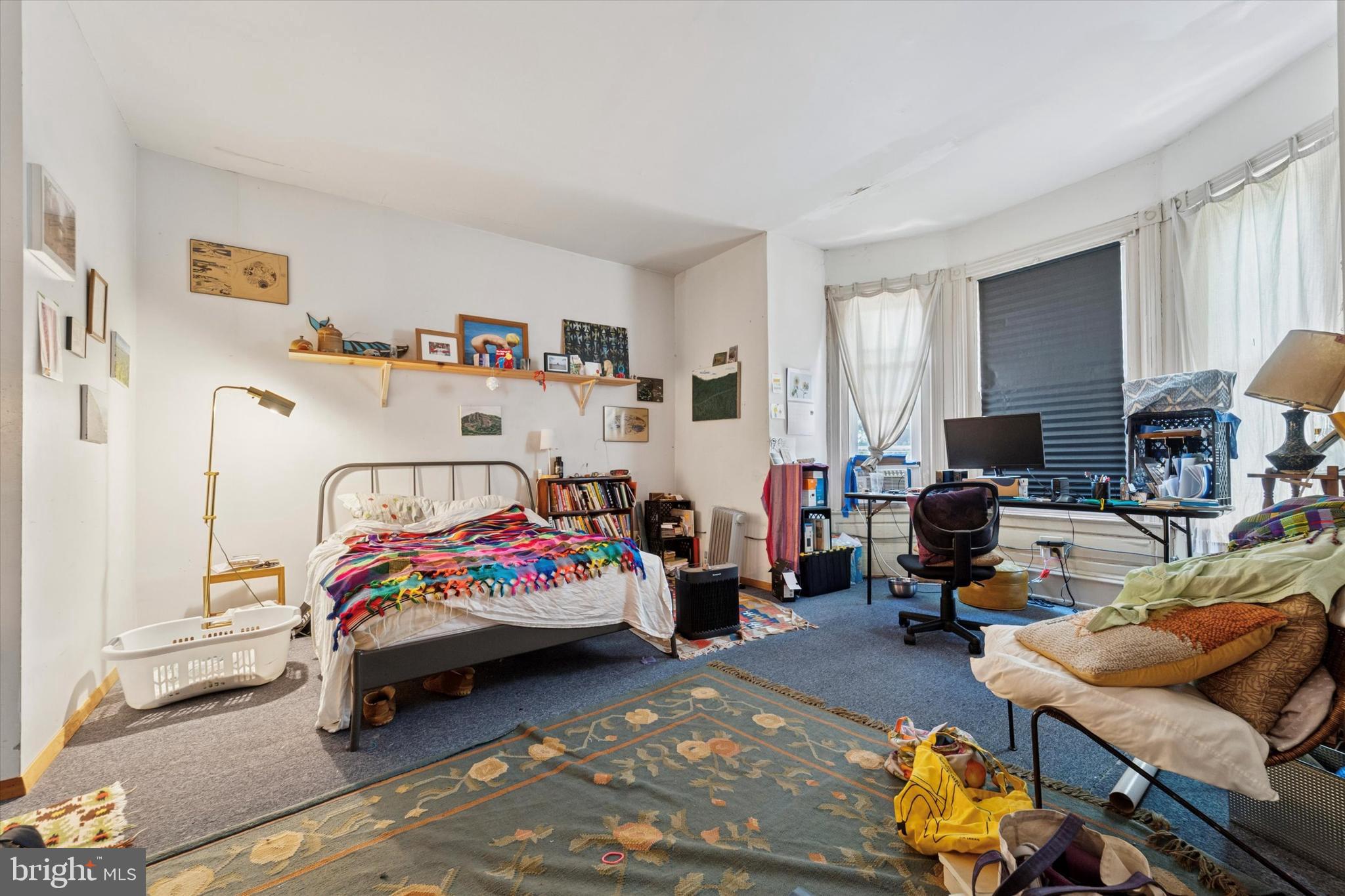 UNIVERSITY CITY - Residential