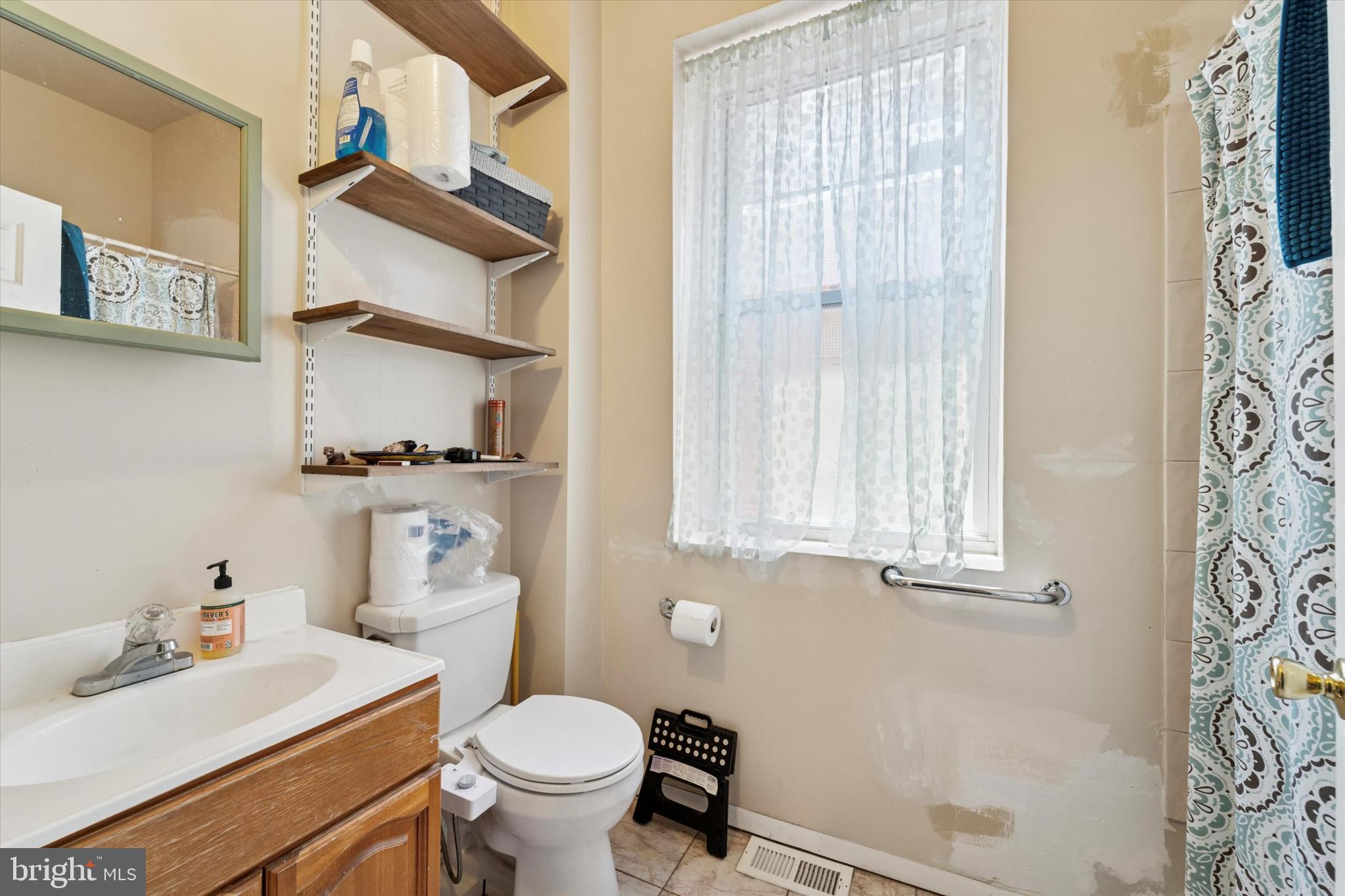 UNIVERSITY CITY - Residential