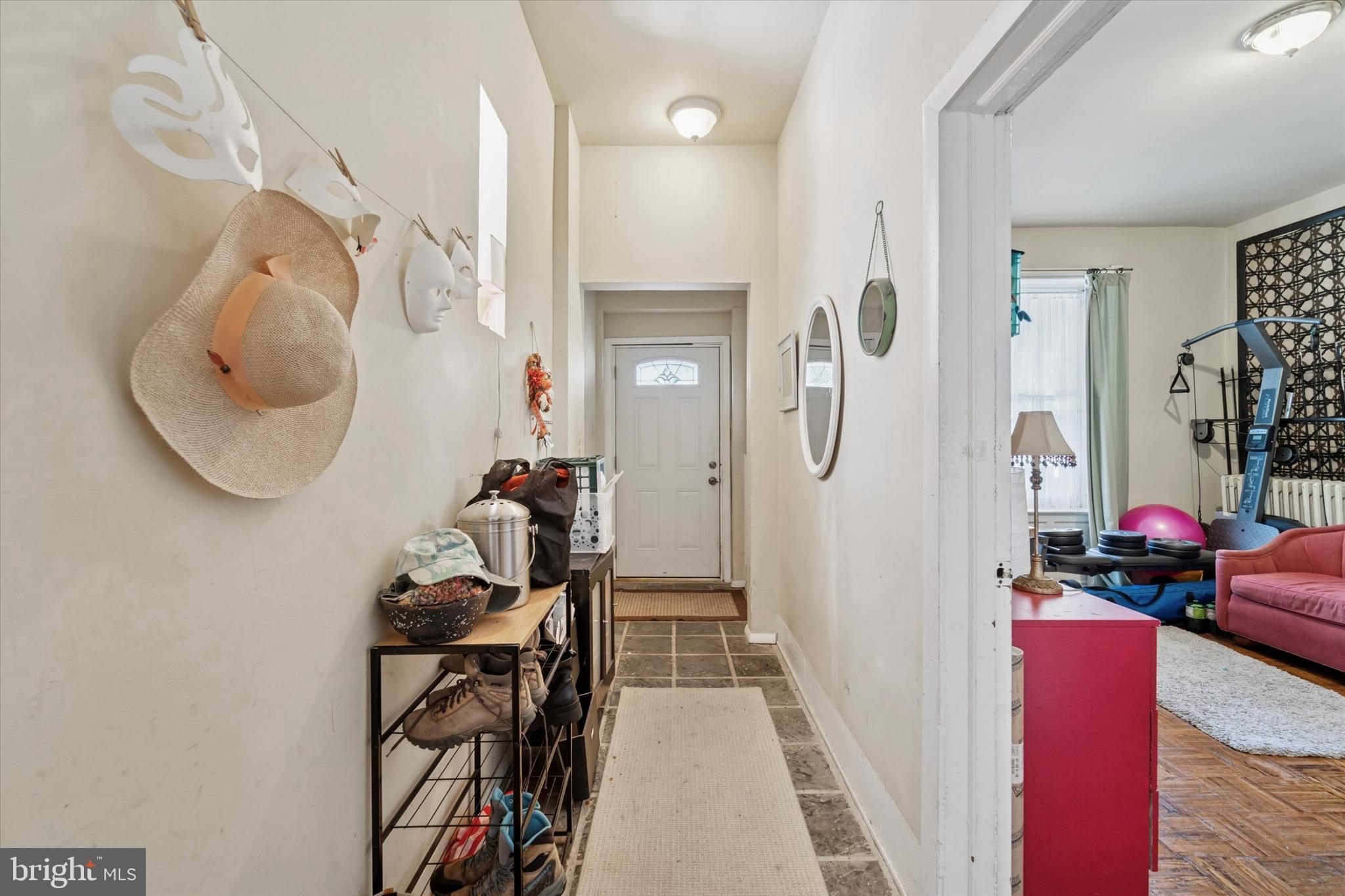 UNIVERSITY CITY - Residential